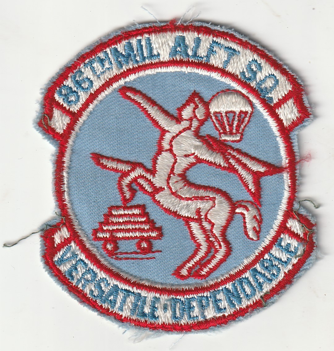 USAF air force 86th Military Airlift Sqn Travis AFB California patch