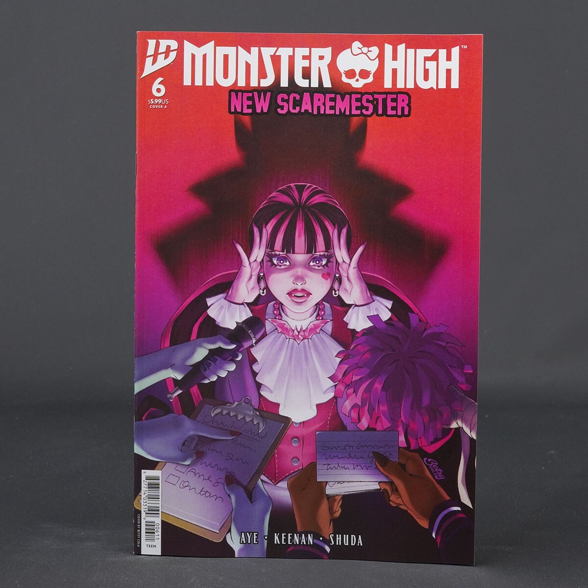 Monster High NEW SCAREMESTER #6 Cvr A IDW Comics 2025 DEC241065 6A (CA) Cola