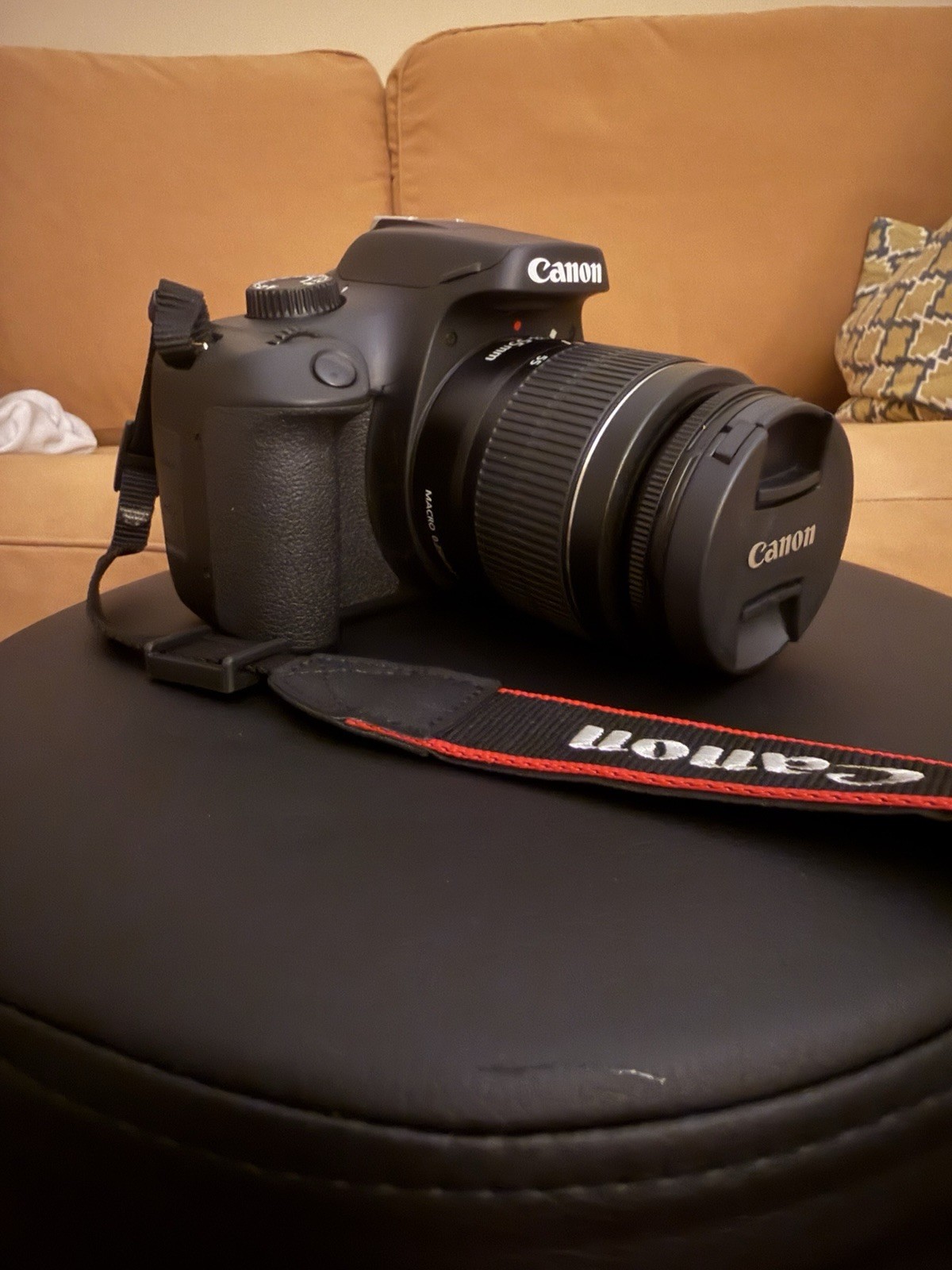 Brand new Canon EOS 4000D DSLR w/ EF-S 18-55mm Lens, Bag, Tripod, Strap, 58mm UV