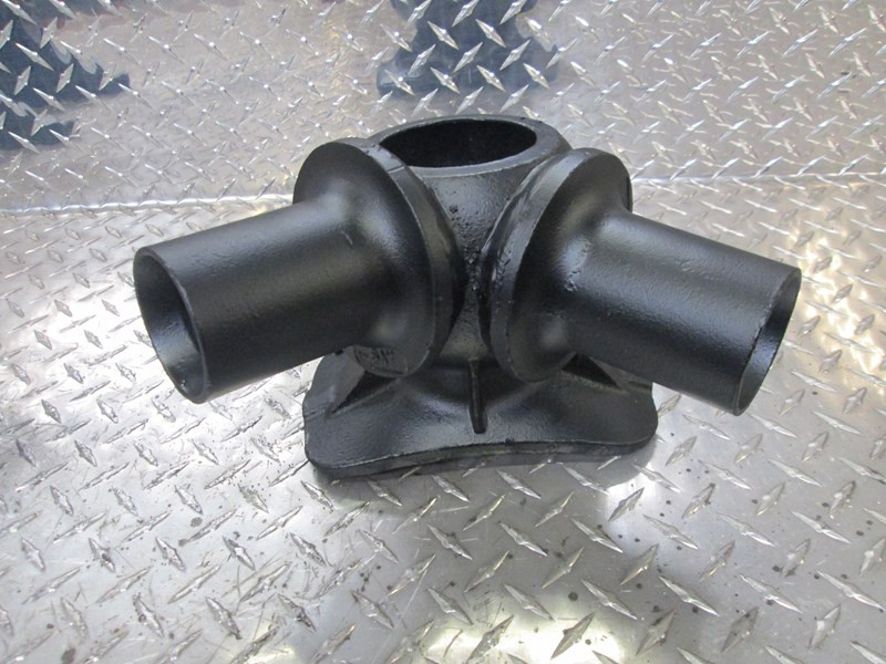 Torque Rod Bracket 800302 for Chalmers (338-10200)
