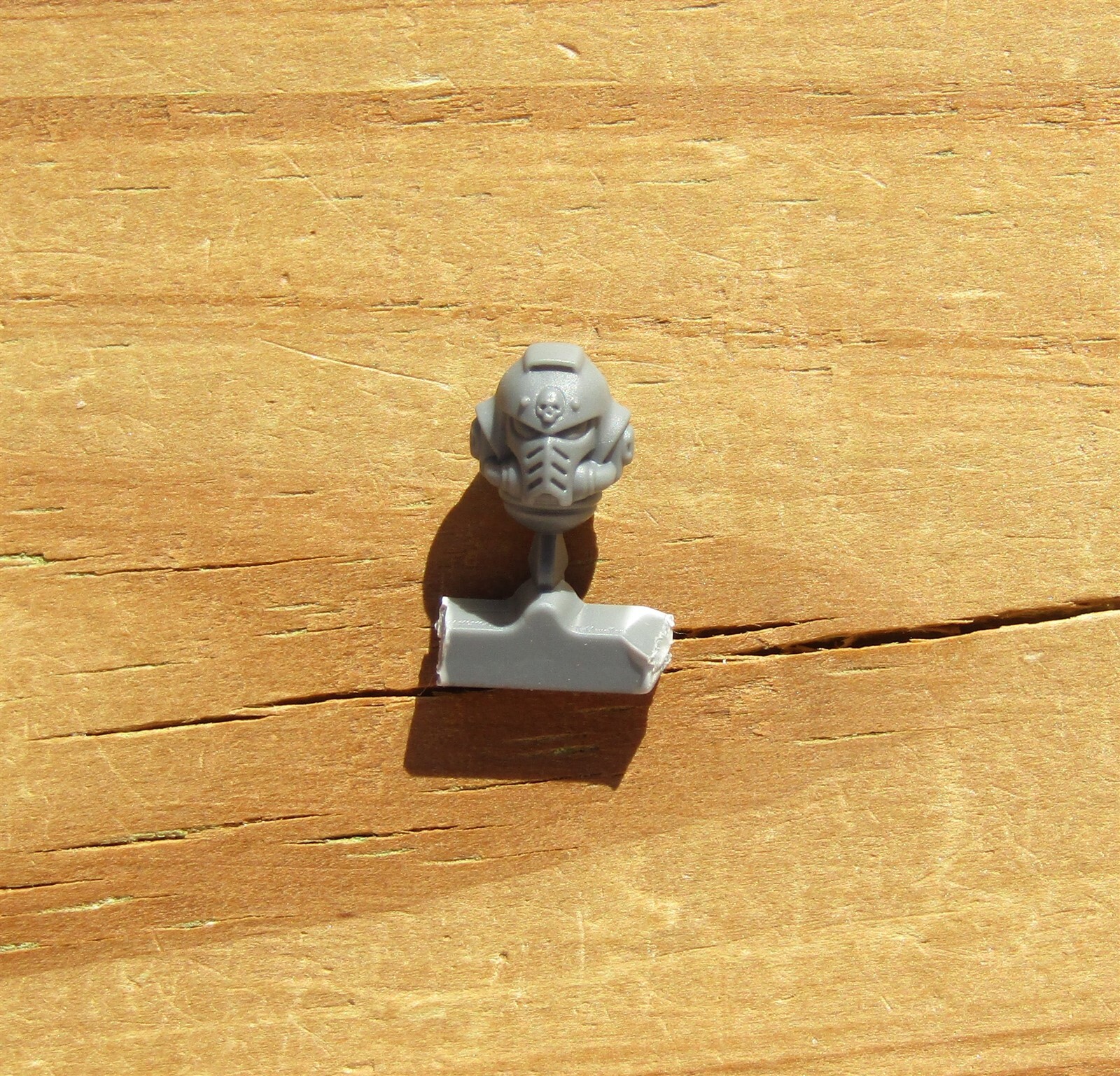 40K Space Marines Company Heroes Ancient Helmeted Head Bits