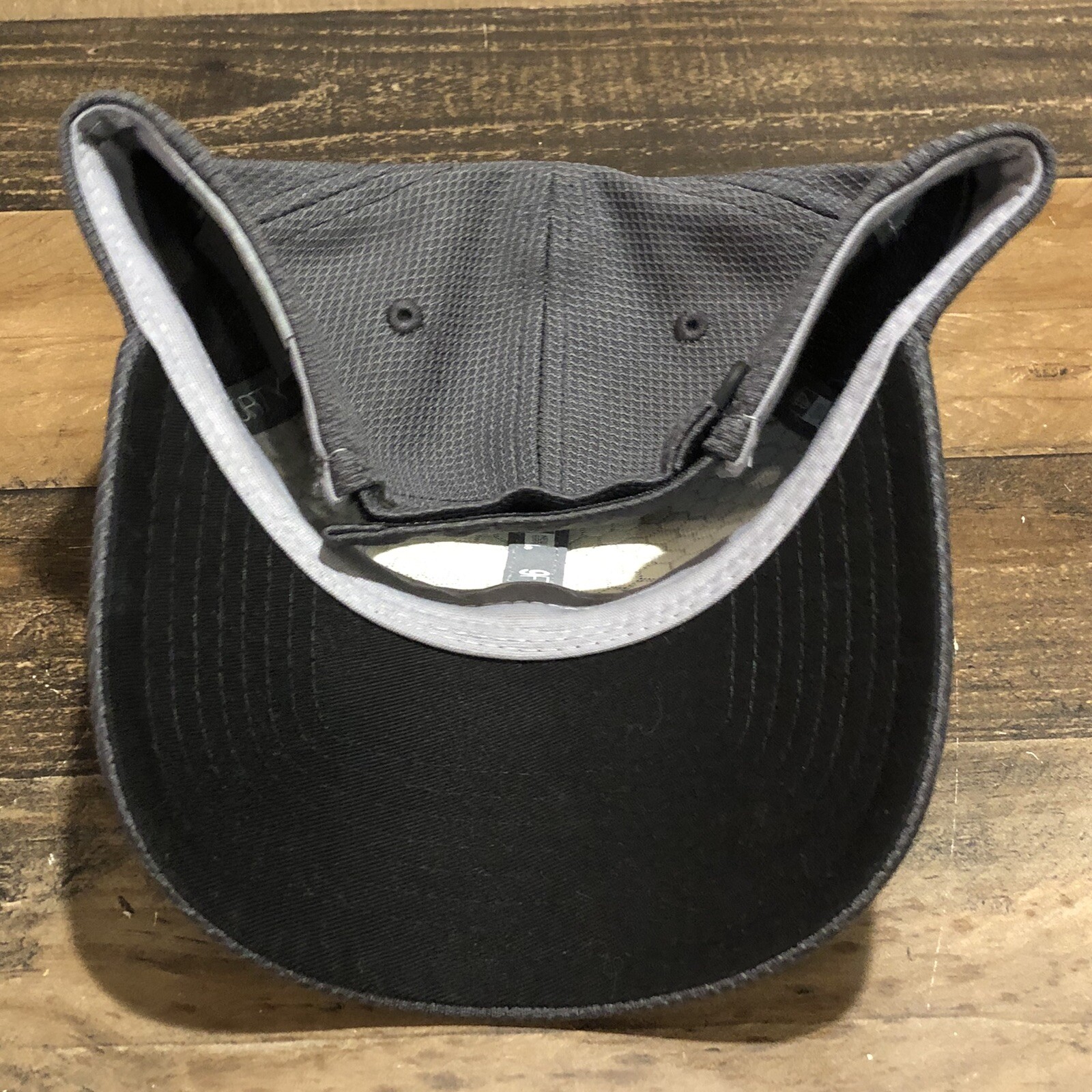FedEx Cup Hat Strapback Cap New Era Golf Est 2007 Trophy Gray Black Mens