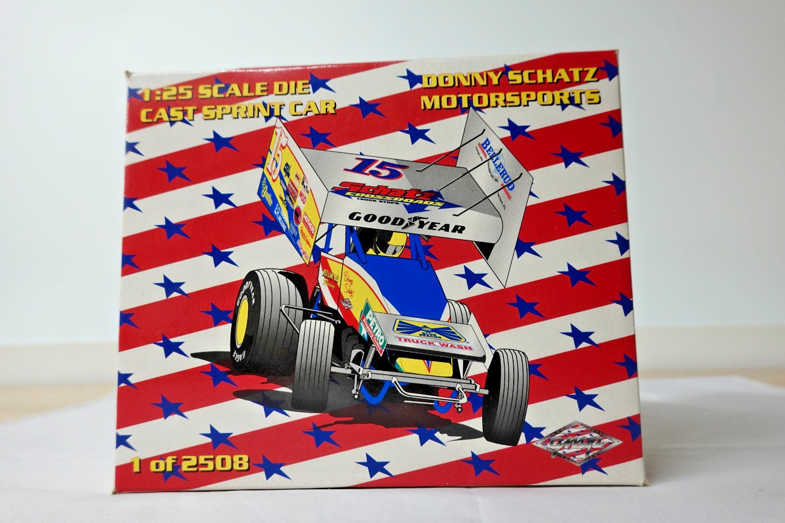 GMP 7313 Donny Schatz Motorsports Cast Sprint Car #15  1:25 Scale