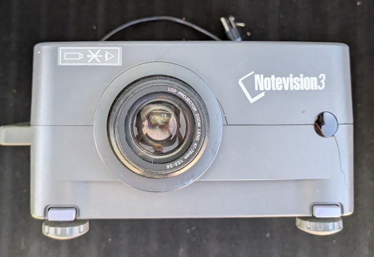 Sharp Notevision3 XG-NV3XB LCD Projector - Powers On, No Light / For Parts...