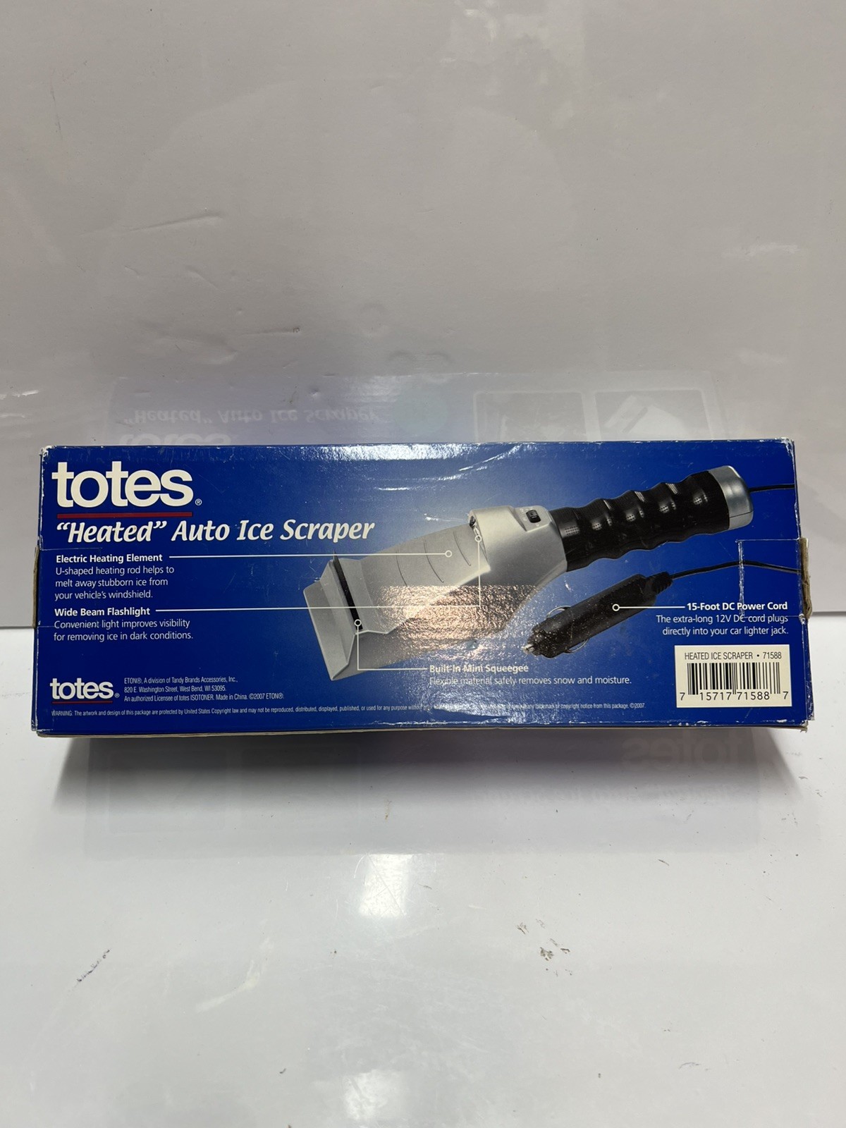 TOTES Heated Auto Car Window Ice Snow Scraper with Built-in Flashlight Open Box