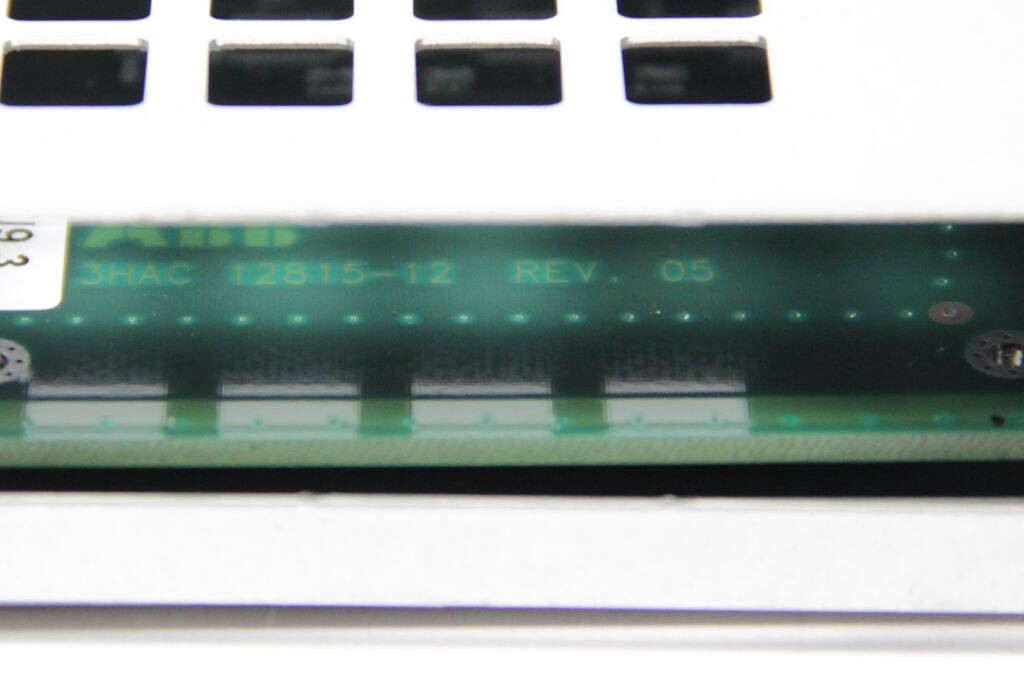 ABB IRC5 Controller Axis Computer DSQC 601 3HAC12815-1/09 Rev. 05
