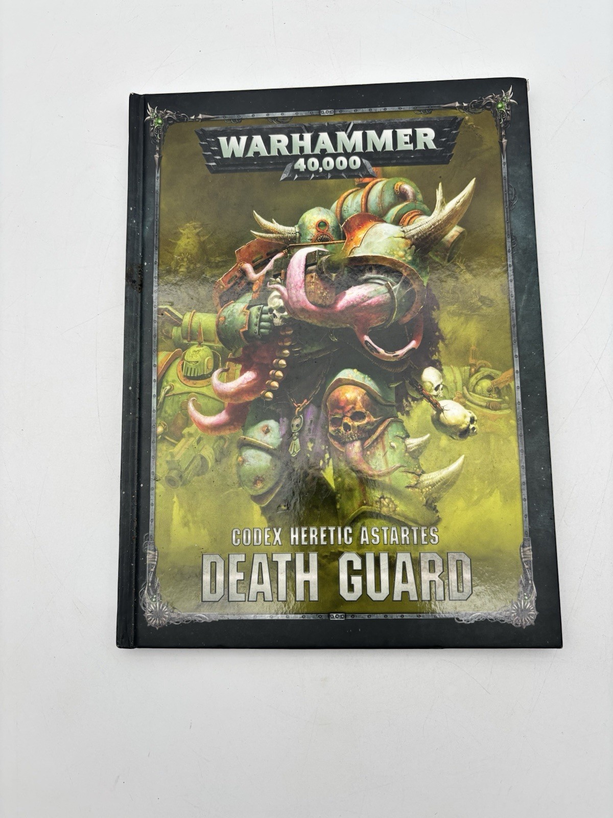 Warhammer 40,000: Codex Heretic Astartes - Death Guard (Hardcover ) VG Condition