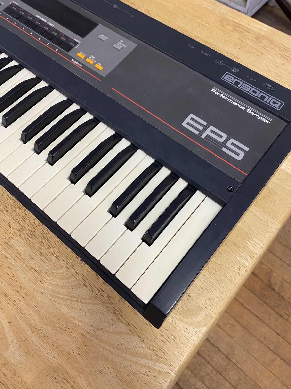 Ensoniq EPS Performance Sampler Keyboard with EPS - 4x Expansion