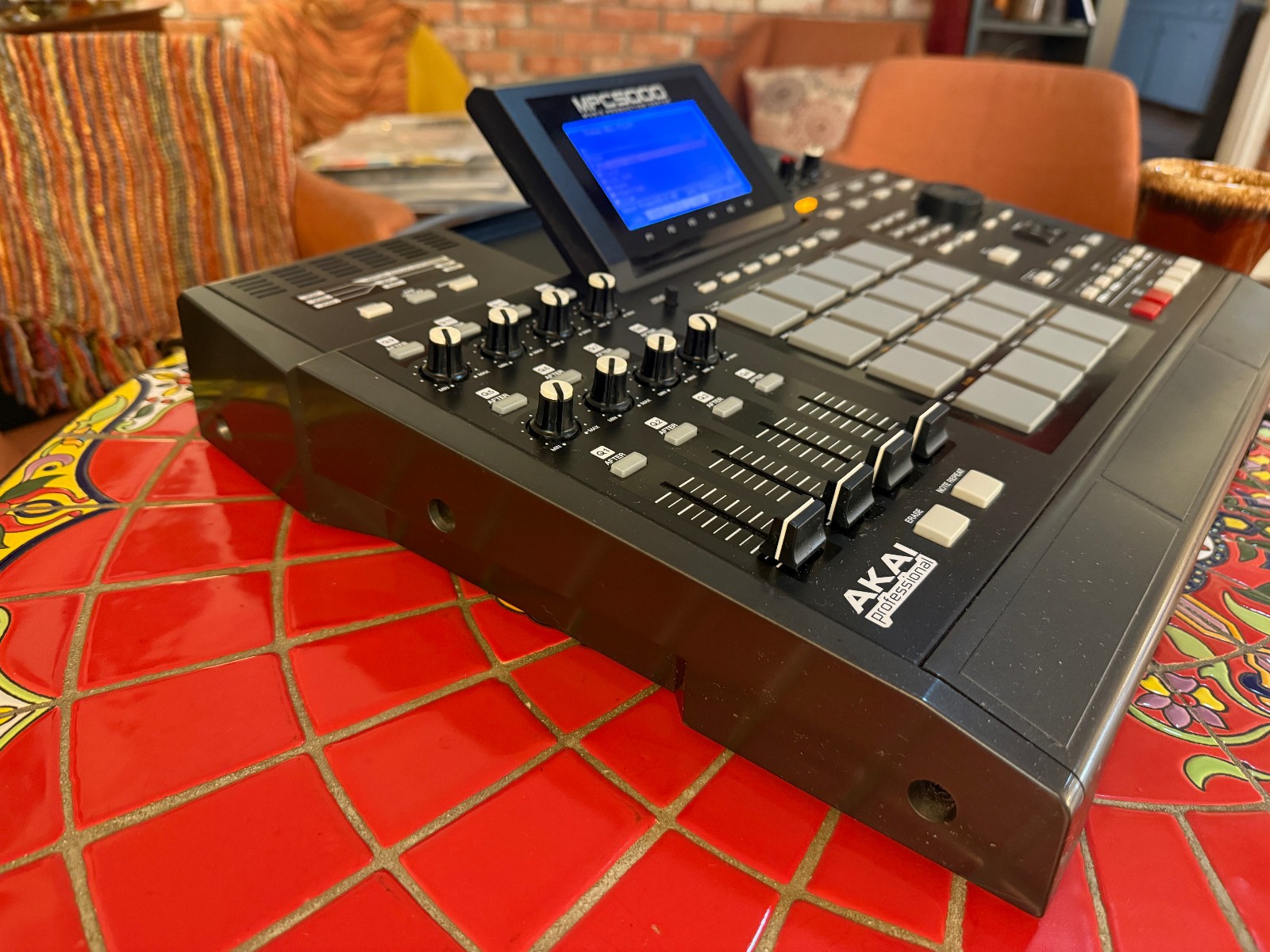 Akai MPC5000 - W/ DVD-CD Drive Excellent Condition!