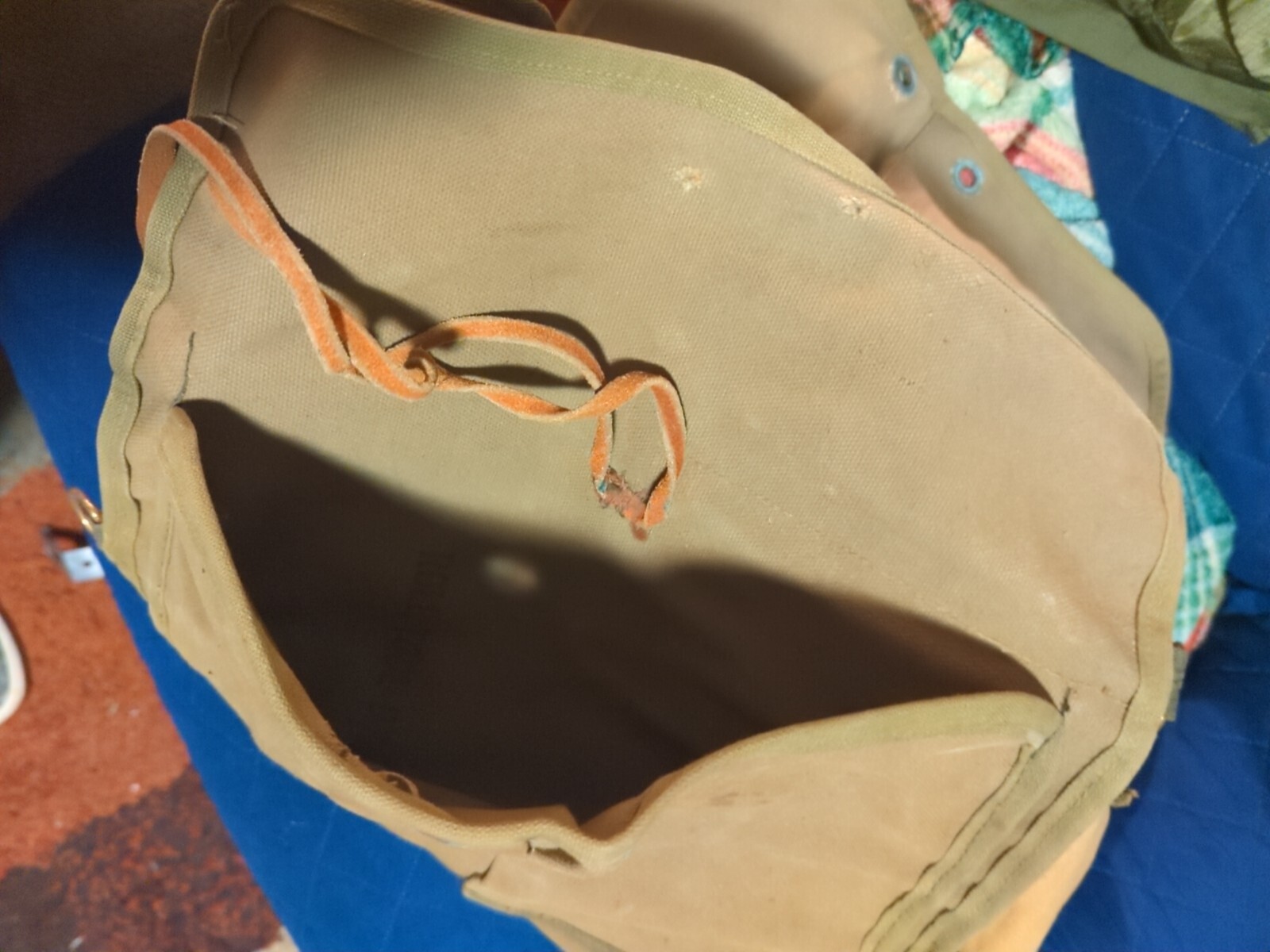 Vintage US Military Bag Roll Tool D-1888 Distressed Pack Gear Case Backpack