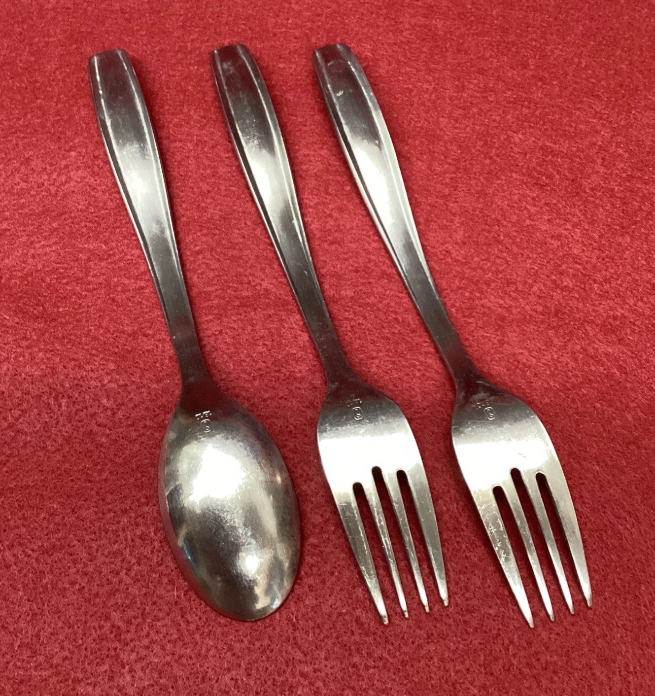 Gourmet Settings Jazz Stainless Flatware 1 Tablespoon & 2 Dinner Forks