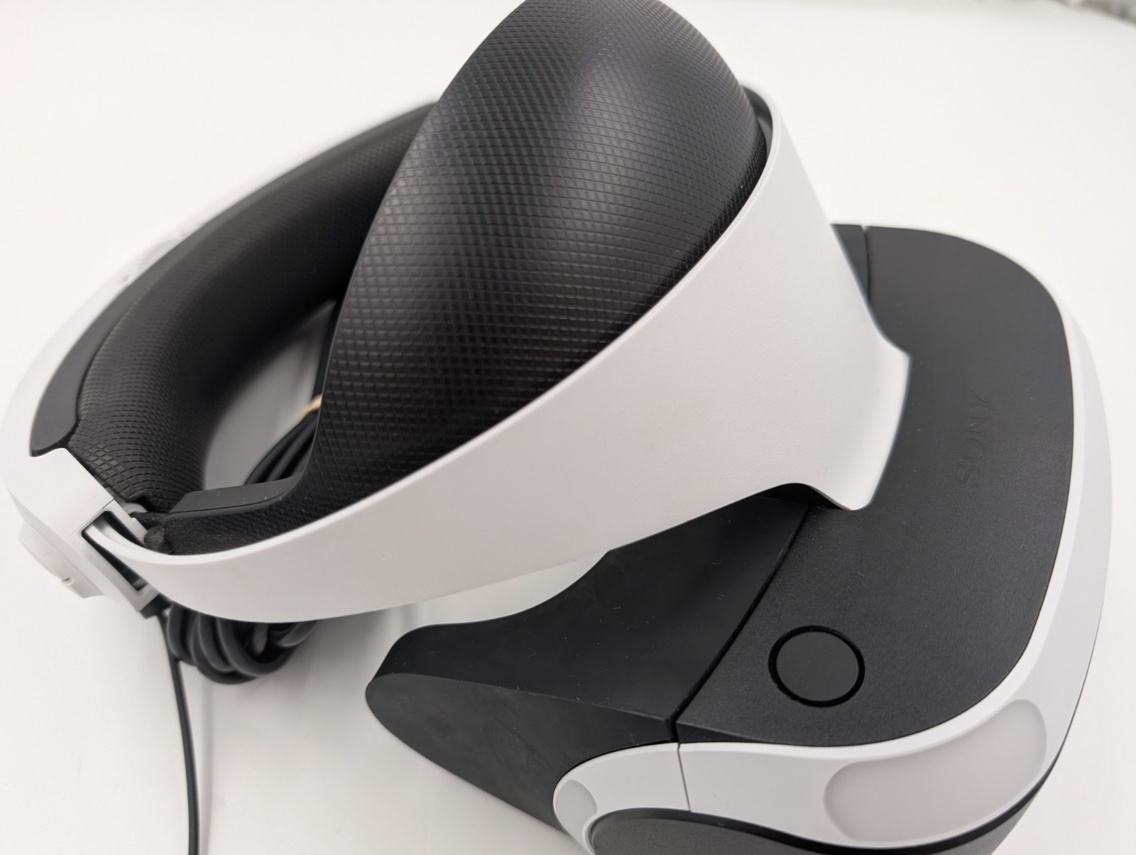 Sony PlayStation PS VR1 Headset Only (No Processor) - ZVR2 Version (260066)