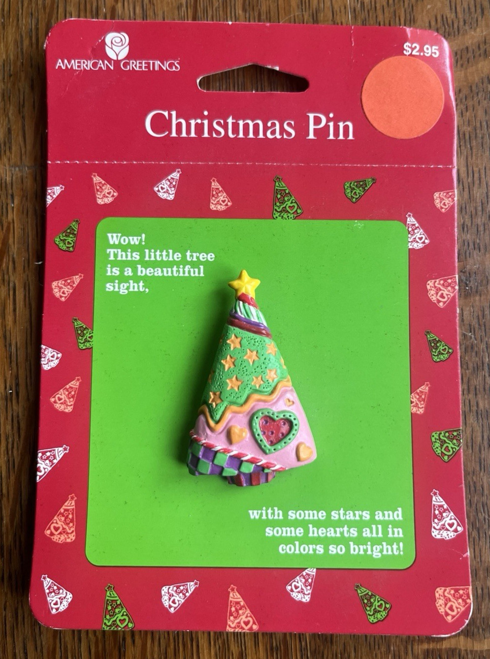 AMERICAN GREETINGS CHRISTMAS TREE PIN - UNUSED ON ORIGINAL STORE CARD