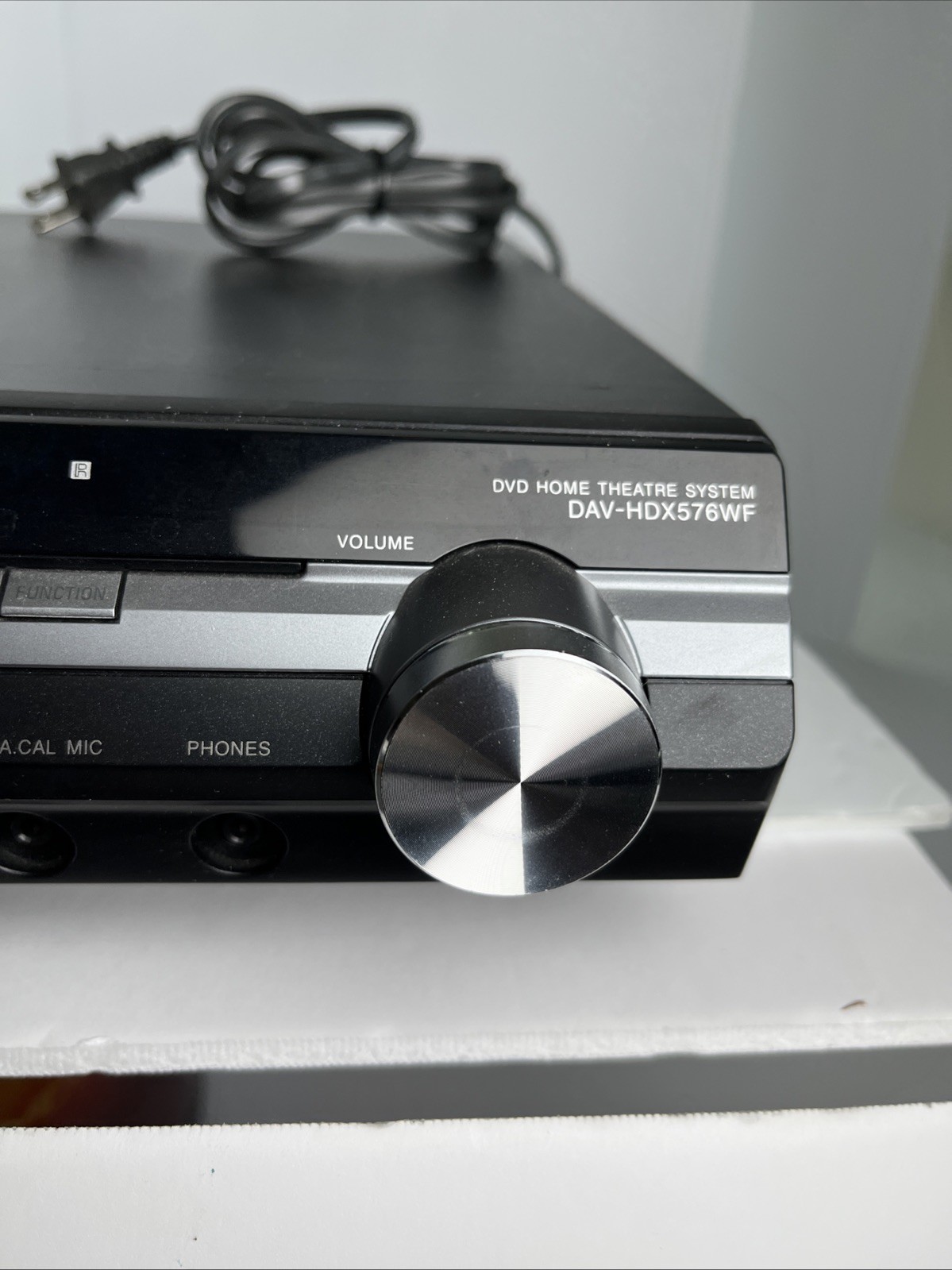 SONY DAV-HDX576WF 5-Disc Home Theatre Receiver & Remote - Powers On “protector”