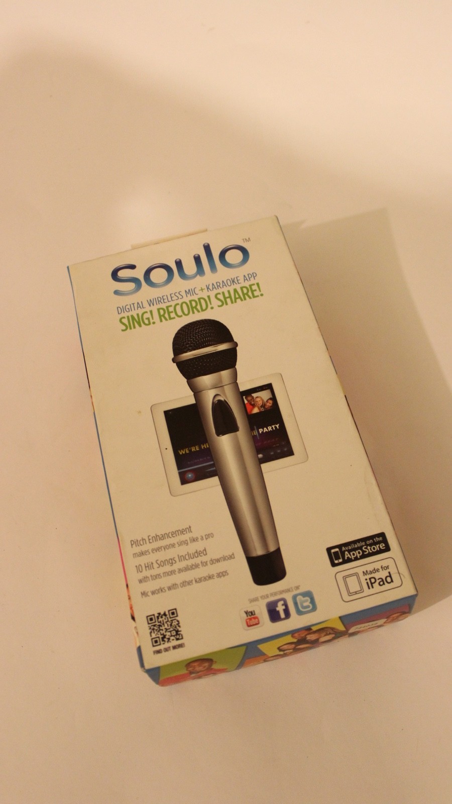 Soulo Digital Wireless Microphone Karaoke App Made For Ipad -Sing, Record, Share