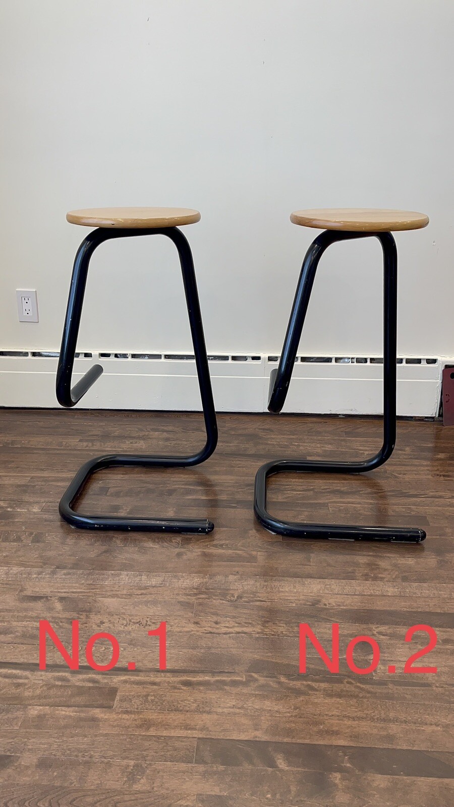 Part of set 0427 | Vintage PAPERCLIP Stool 30.5’’ H |Stool NO.2 of the 2 choice