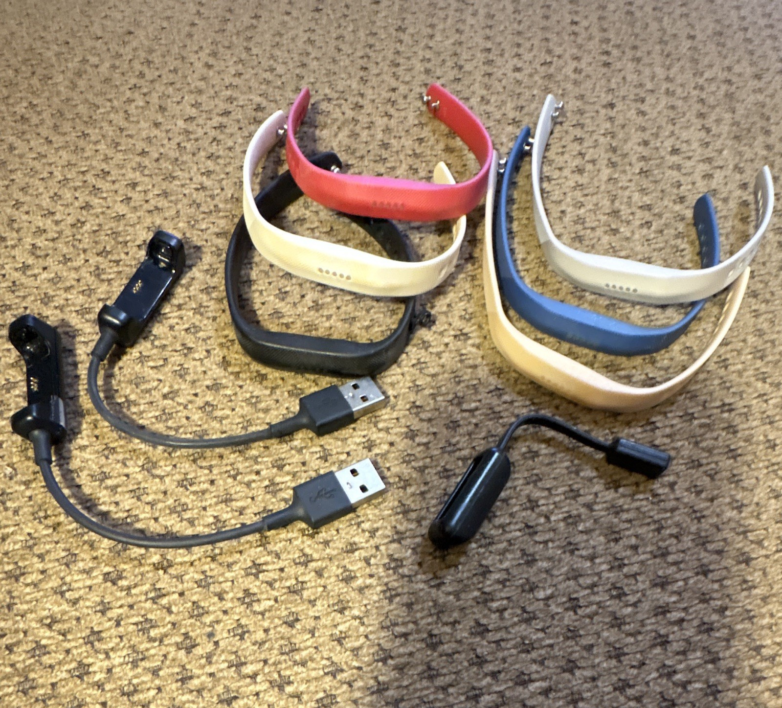 Fitbit Flex Adjustable Multicolor Replacement Bands Set of 6 w/ USB Cables