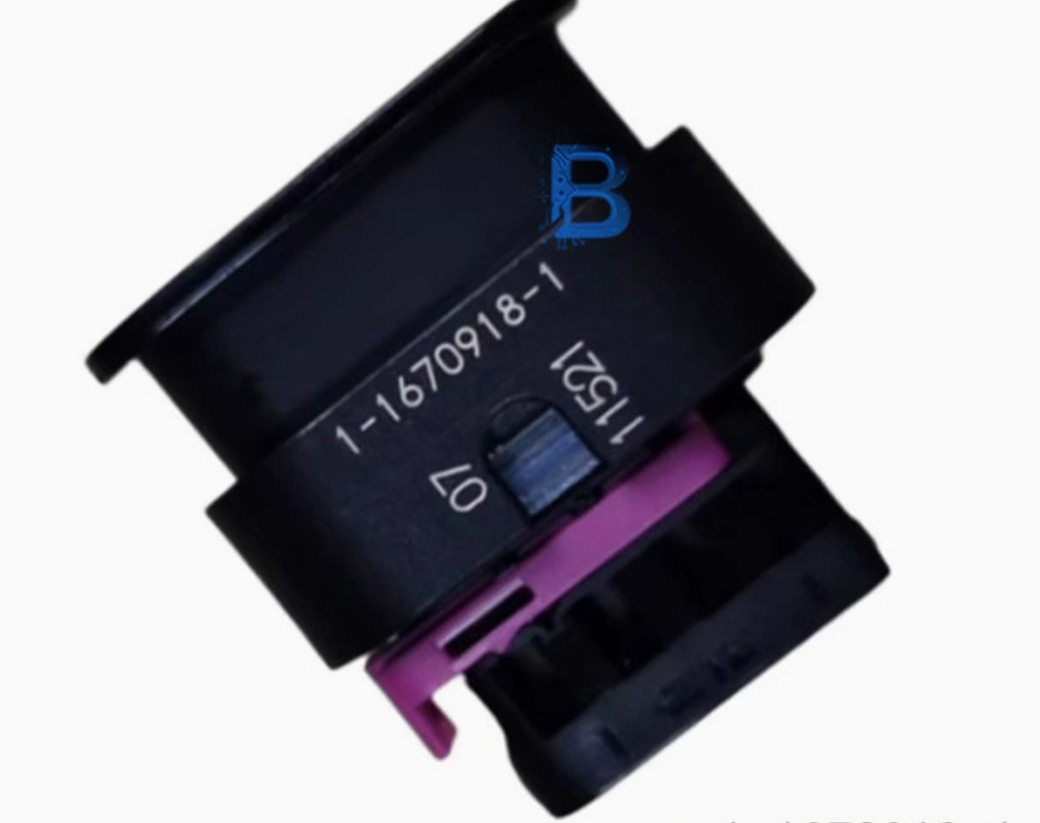 1-1670918-1 TE Connectivity Connector, 4-Pin Waterproof Plug