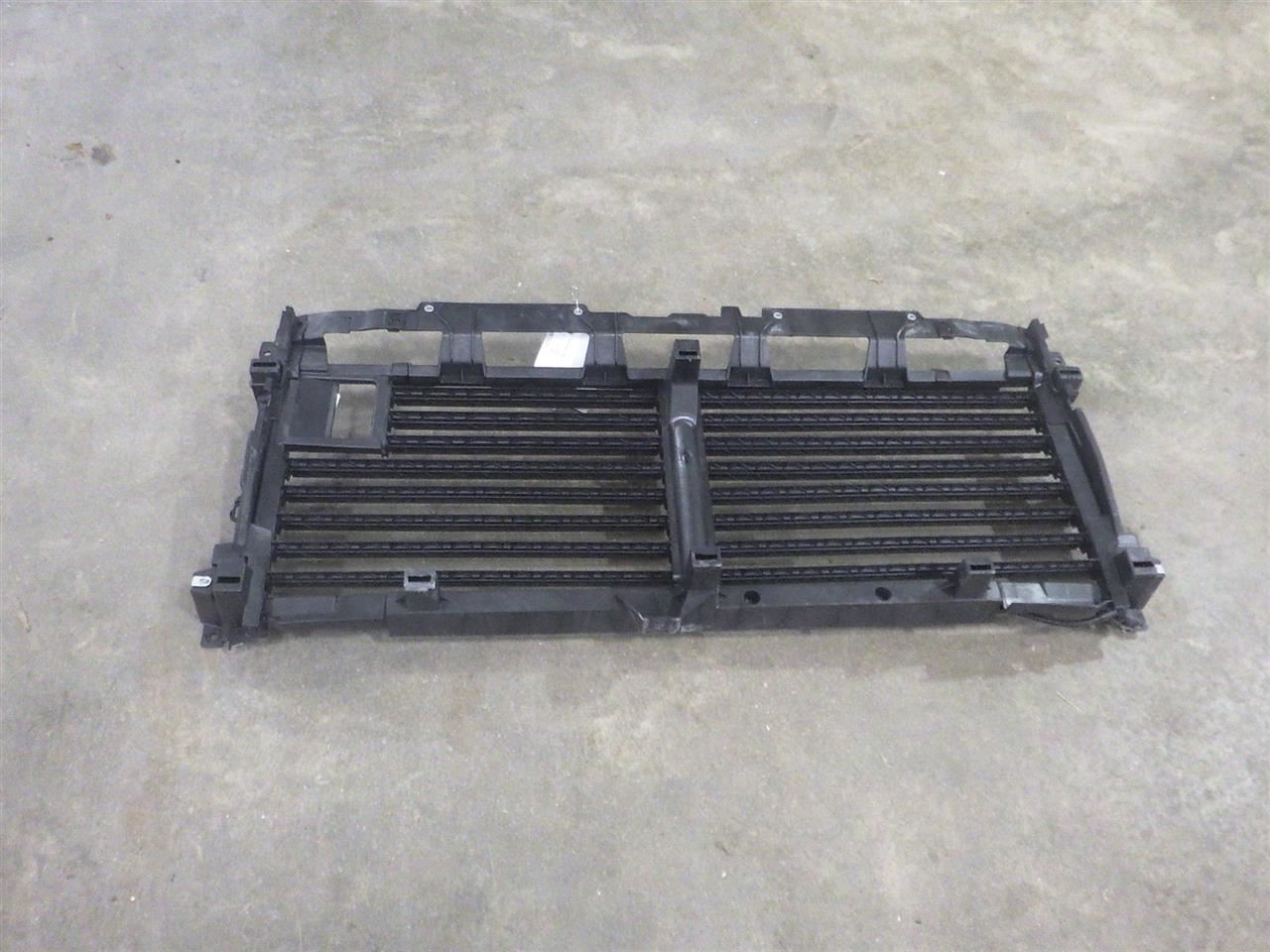 2026 Silverado 2500 2500HD Upper Air Shutter