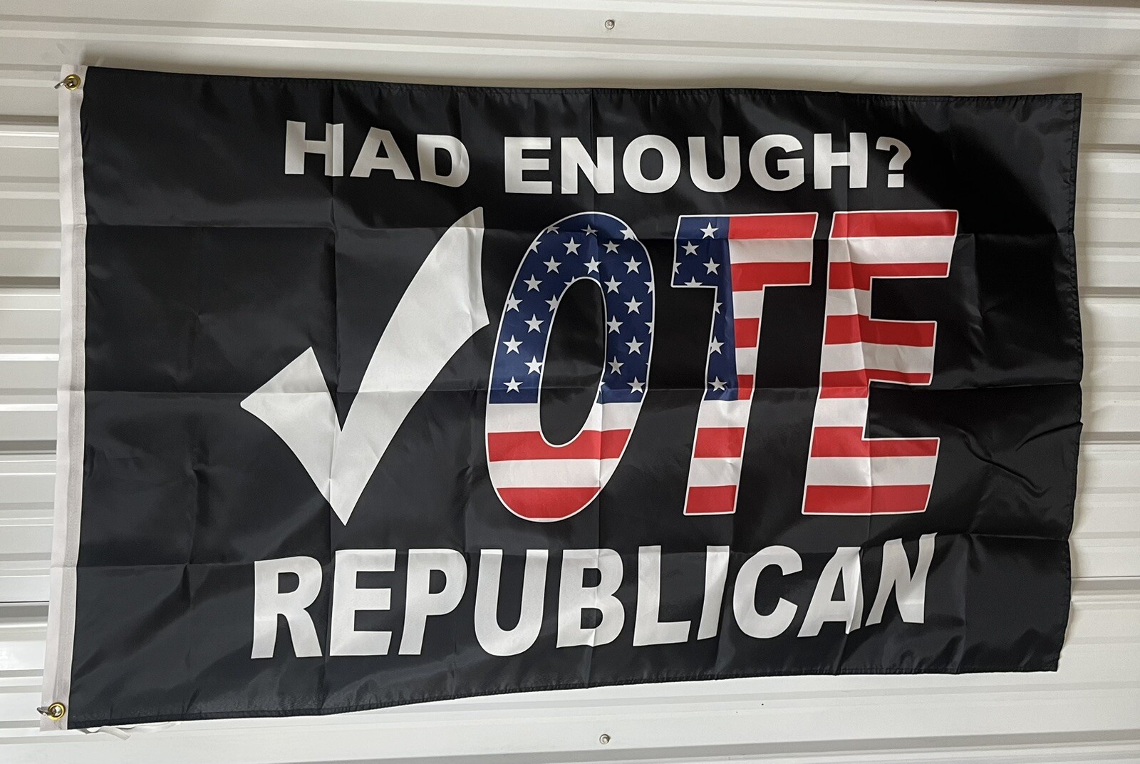 REPUBLICAN FLAG FREE SHIPPING Vote B Trump America USA Beer Man Cave Sign 3x5'