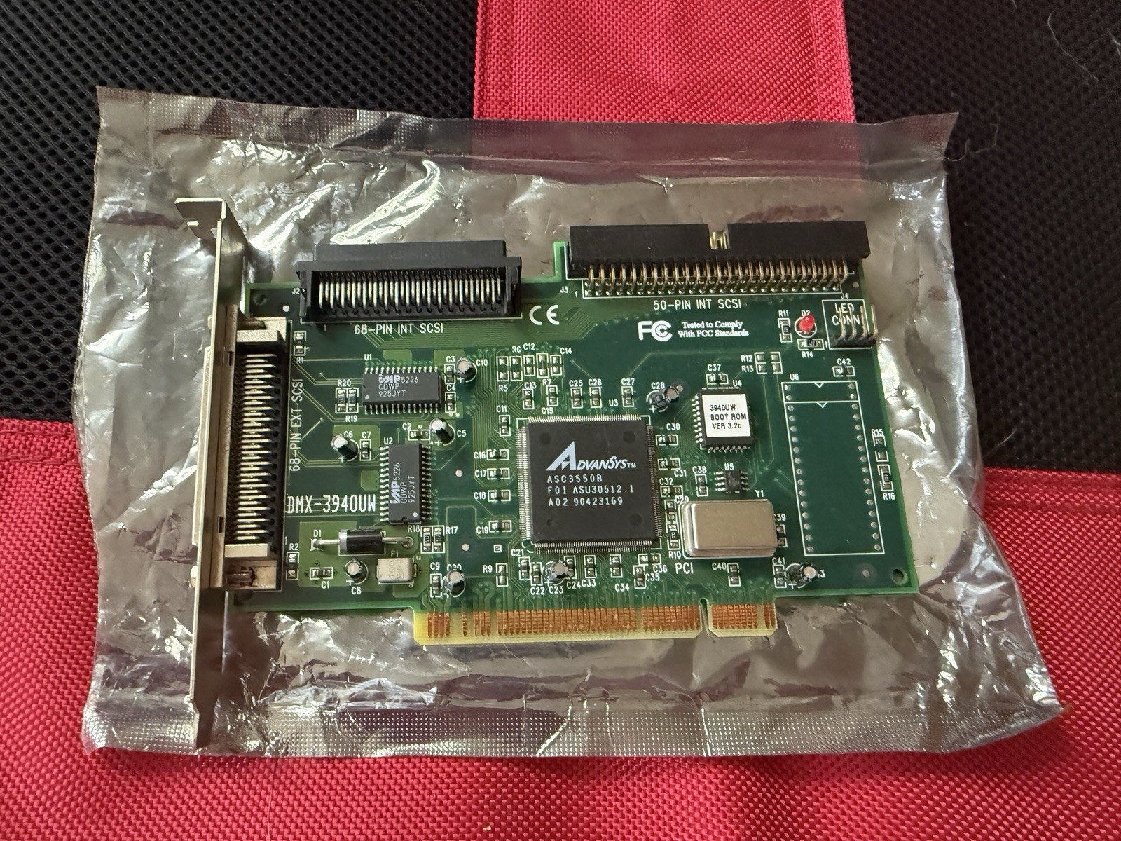 Advansys ĐMX-3940UW SCSI PCI Controller