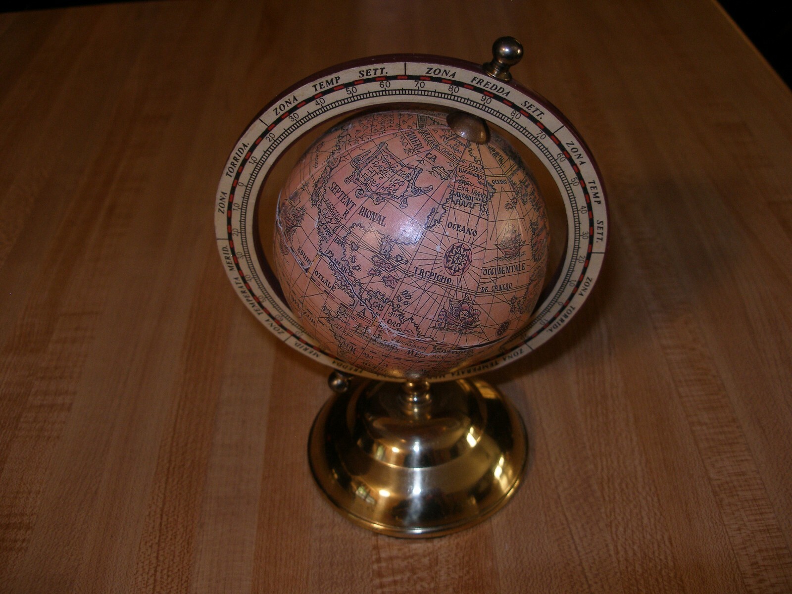 Classic Vintage Desk Top Rotating Zona Globe on Stand