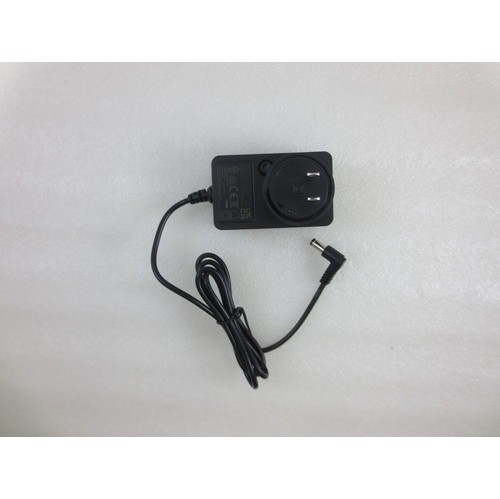 Chauvet DJ EXTERNAL POWER SUPPLY for Freedom Par H9IP PTJ72000372B