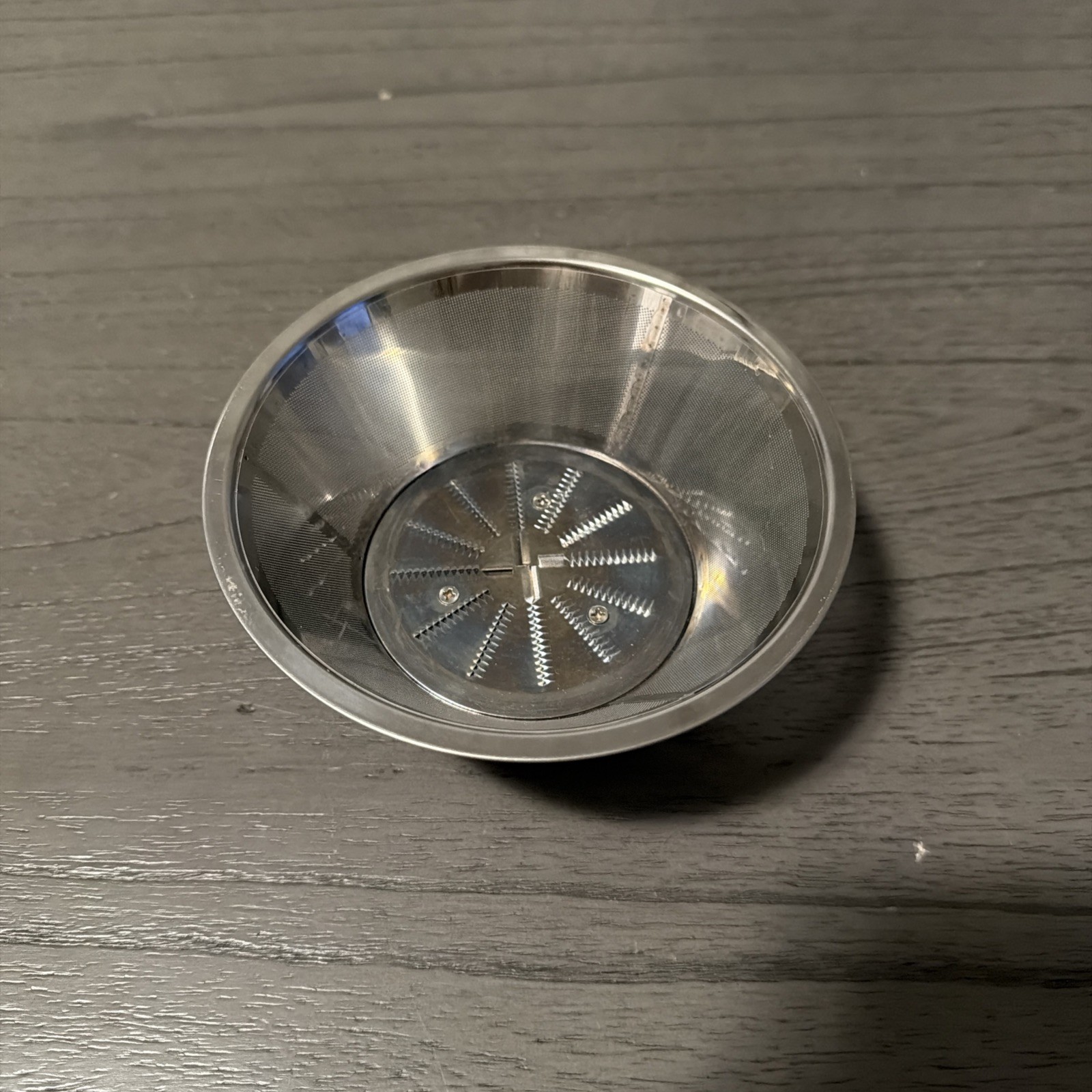 Bella Juicer Sensio Blade Strainer  Model # XJ-12405 Replacement Blade & Basket