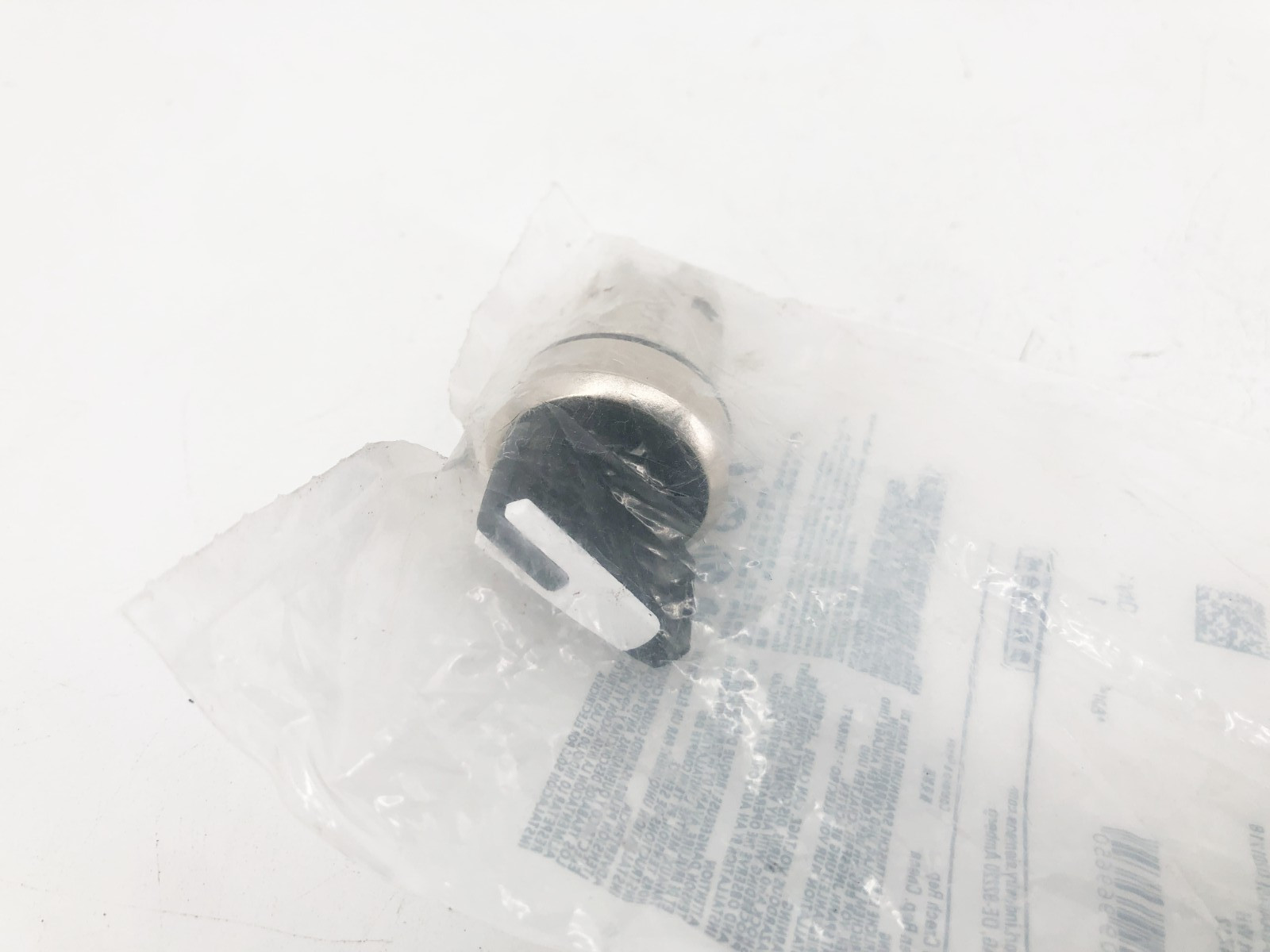 New Siemens 3SU1052-2BF60-0AA0 Selector Switch