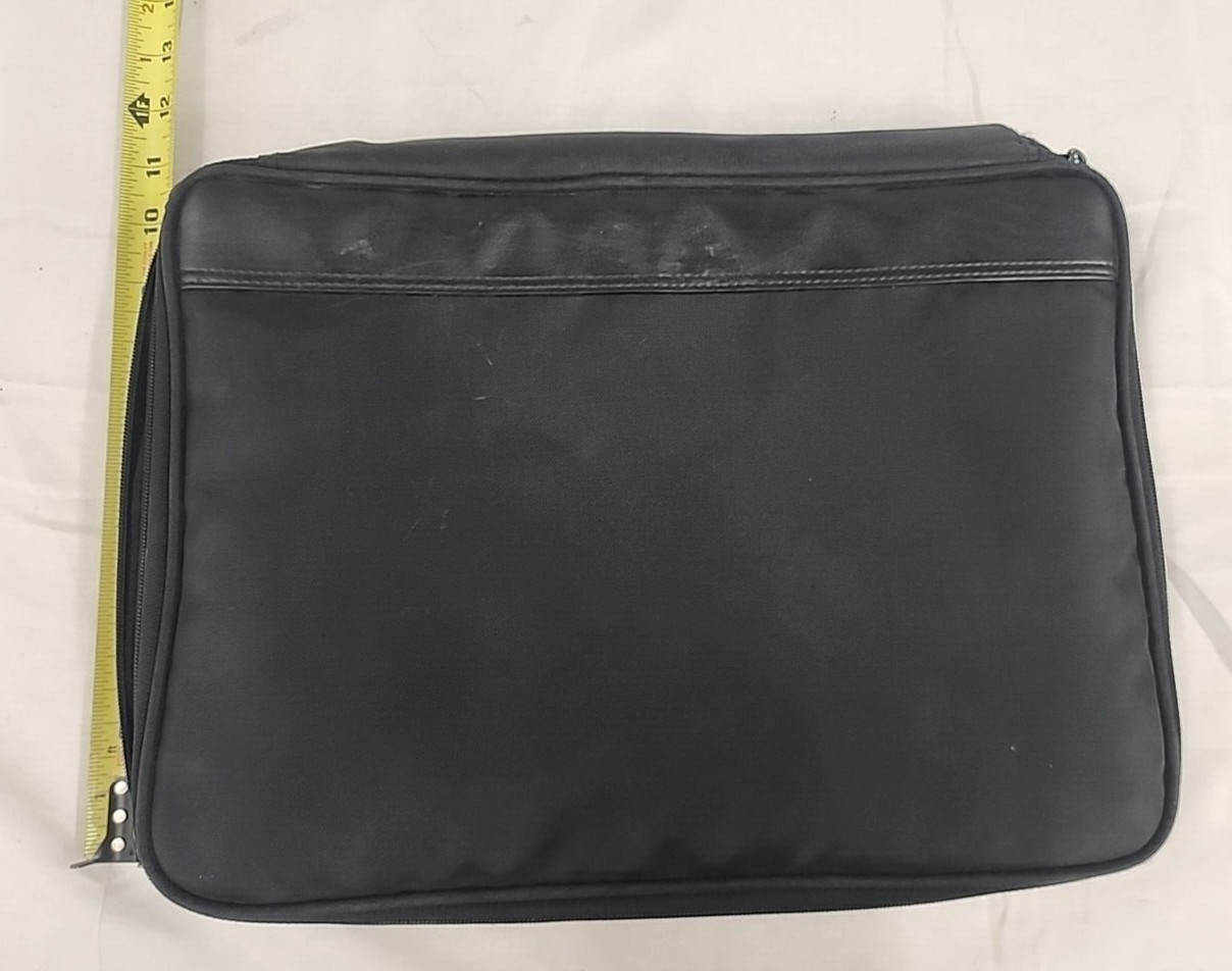 Salty Unbranded Laptop Soft Case Black 15"