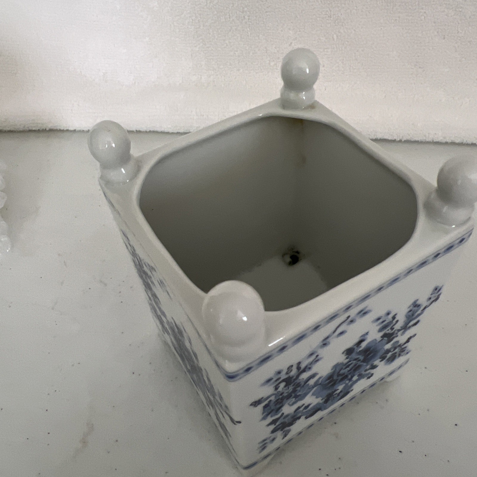 4 inch Ceramic Blue and White Planter - No Drainage