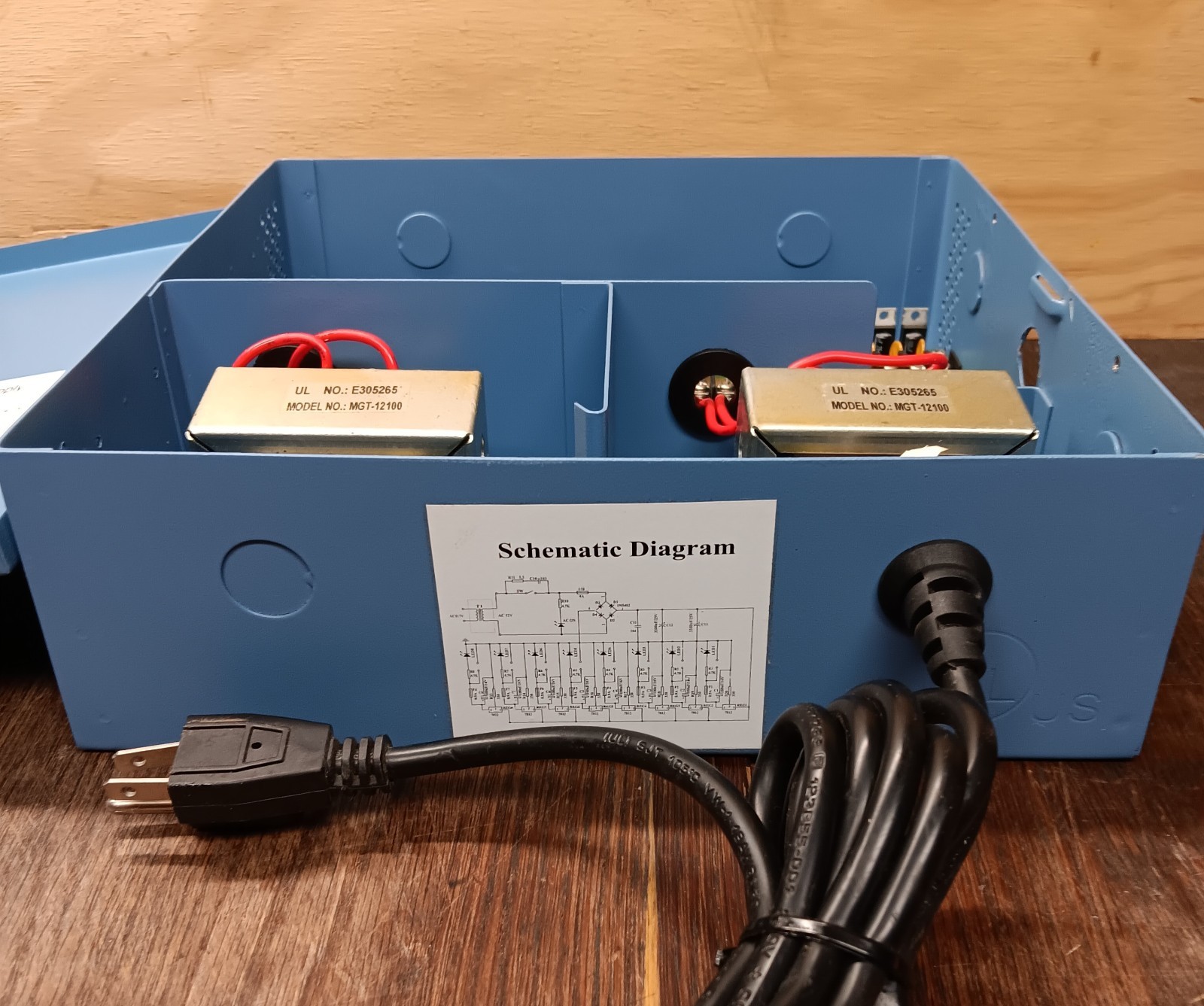 MG Electronics DPS-12DC-16 16 Camera Power Supply
