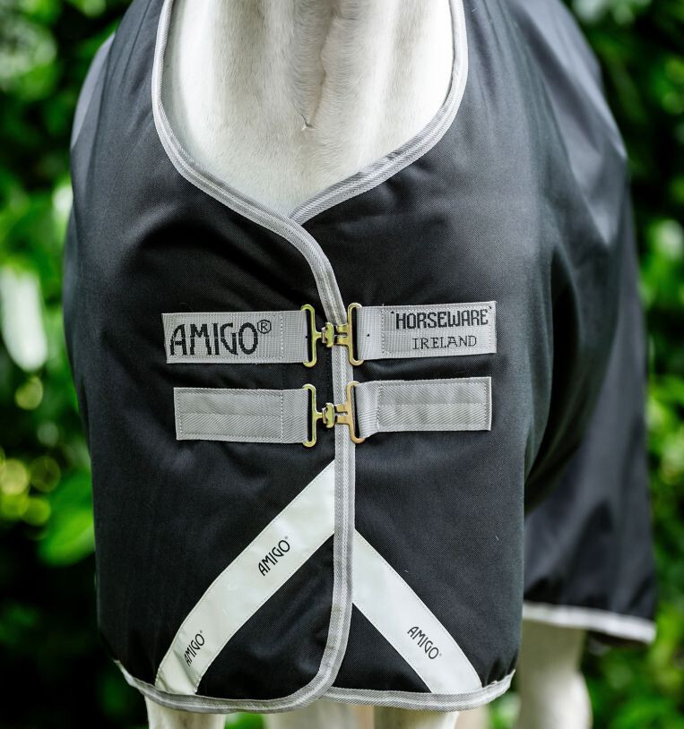Amigo Bravo 12 Turnout 100g - Black/Titanium Grey
