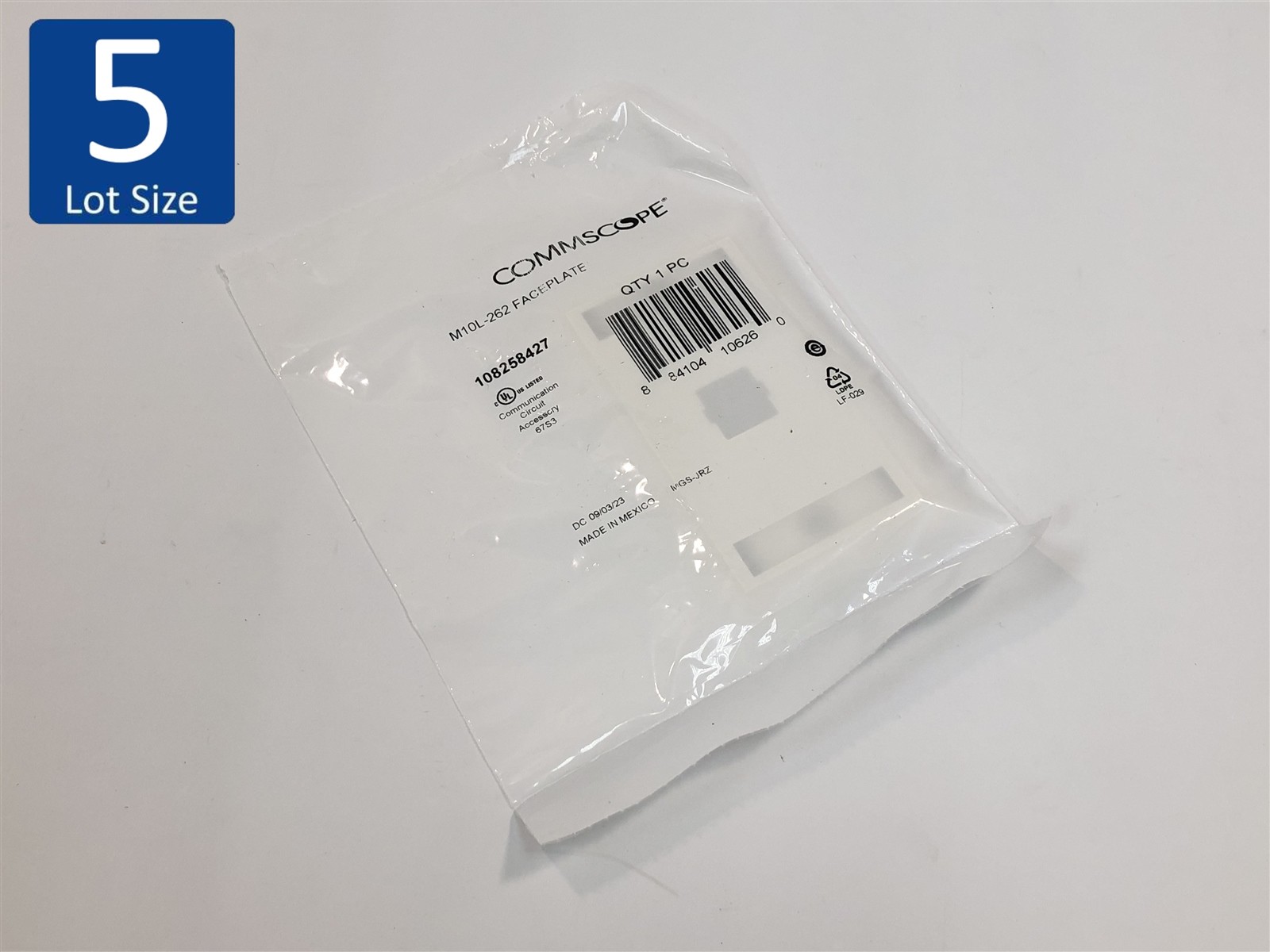 Lot of 5 NEW CommScope M10L-262 White 1-Port Ethernet Faceplate Kit