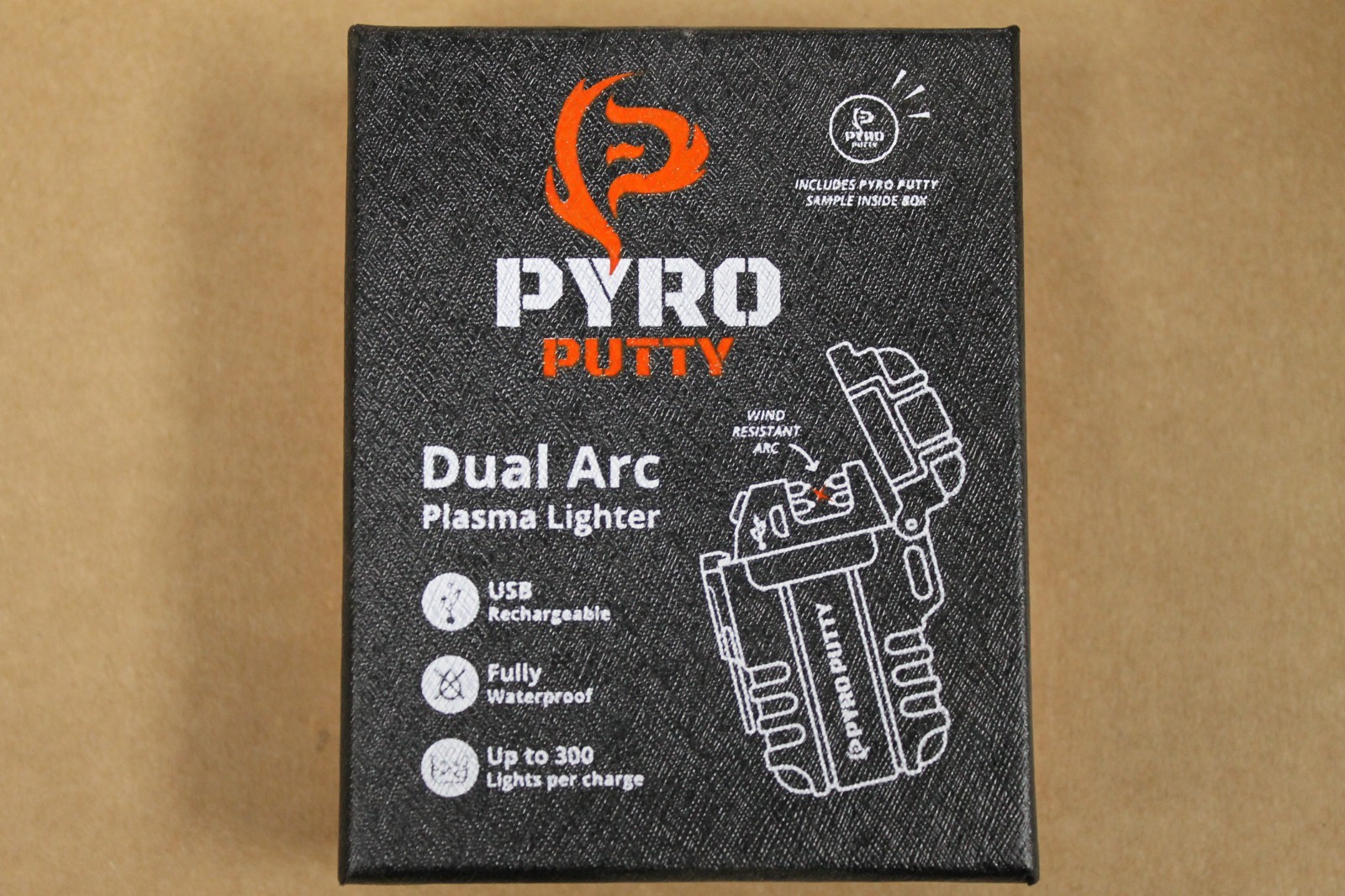 Pyro Putty Dual Arc Lighter - Putty Samples Included