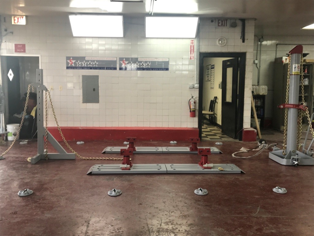 Auto Body Frame Machine Floor Rack System 10 TON Puller FREE JACK + 22 anch pots