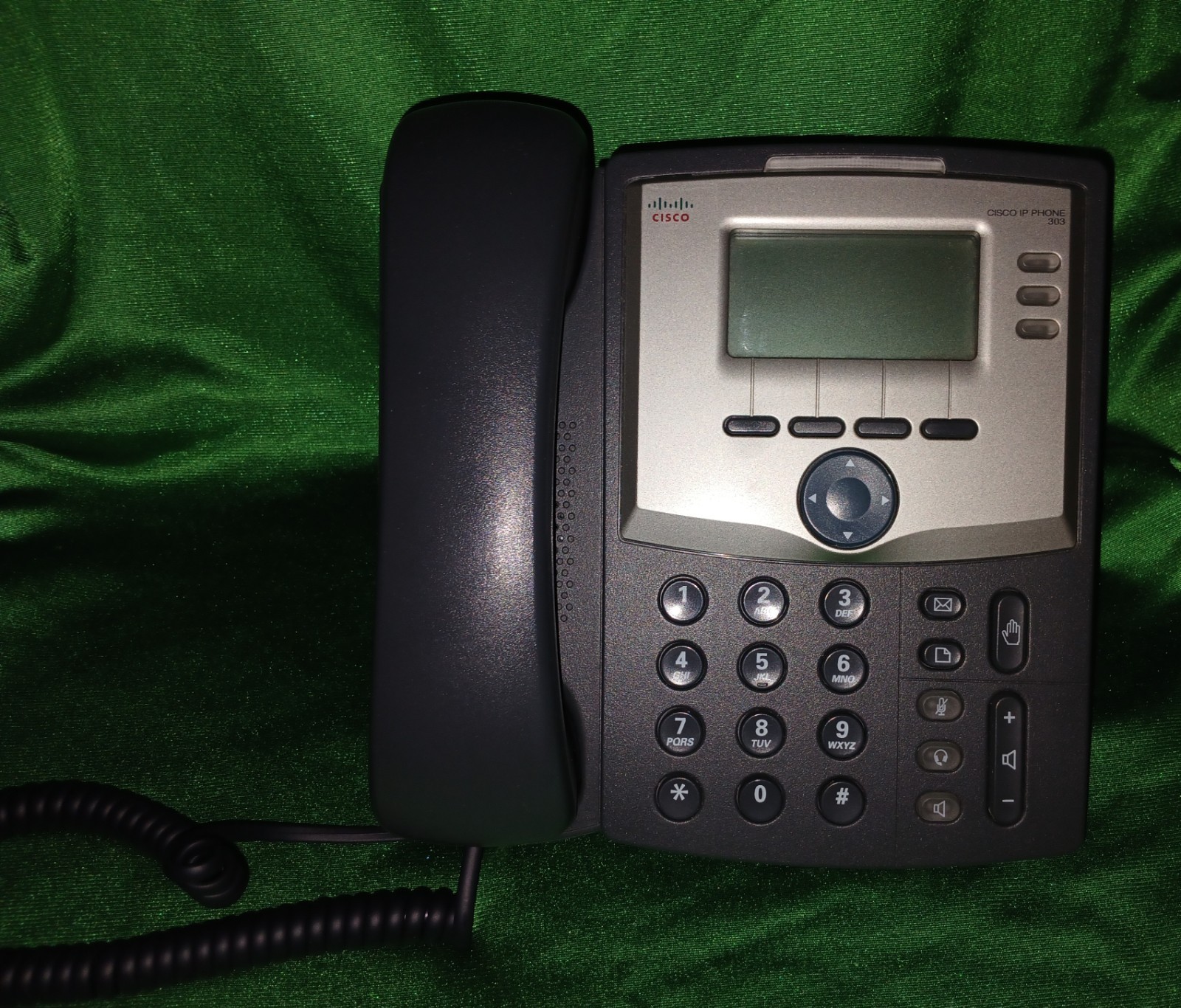 Cisco SPA303 3 Line Office Phone! PC Connectible!  Excellent Condition! #6