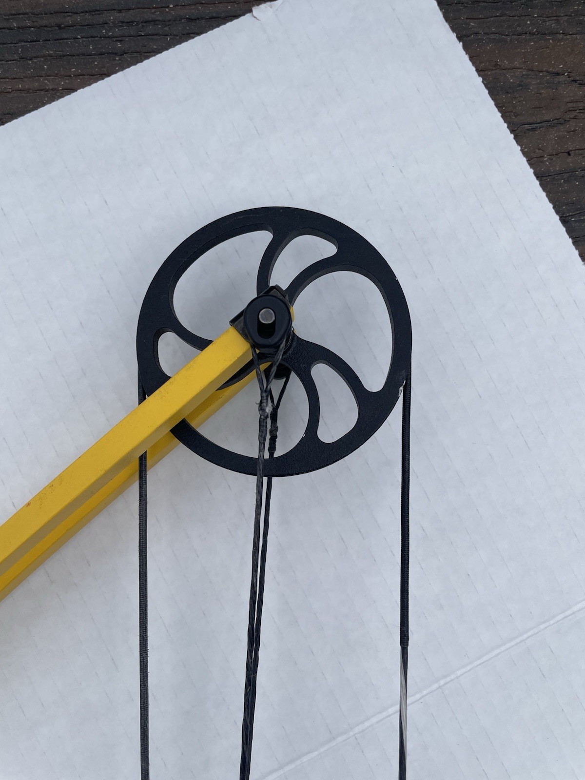Mathews Genesis Original Bow - Lightweight - NASP - Right Hand - Yellow