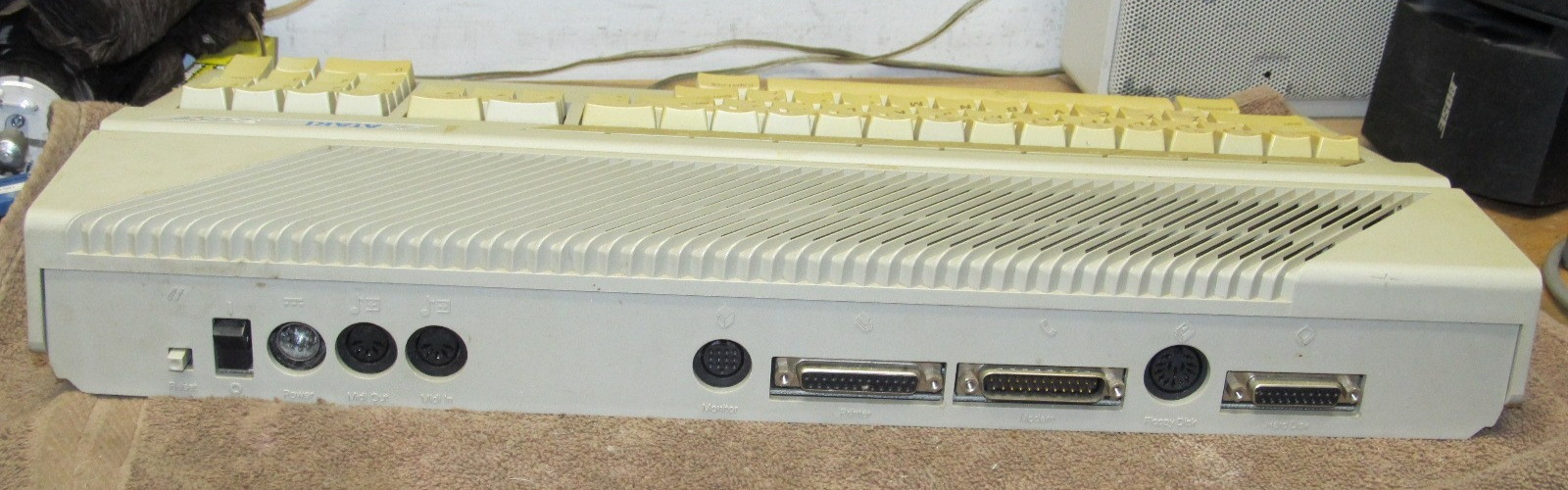 Vintage Atari 520ST Computer