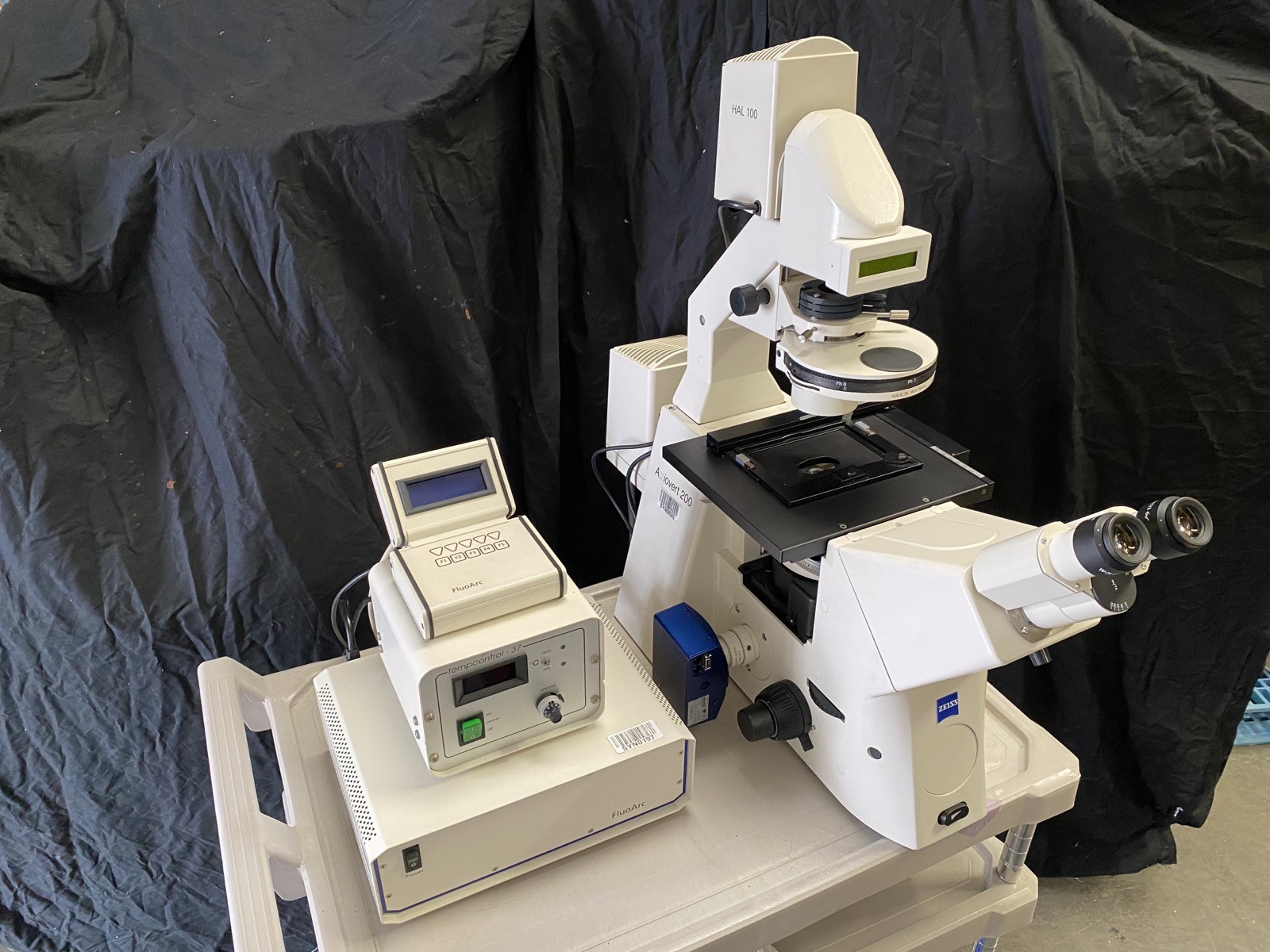 ZEISS Axiovert 200 Inverted Fluorescence Phase Contrast Microscope With FluoArc
