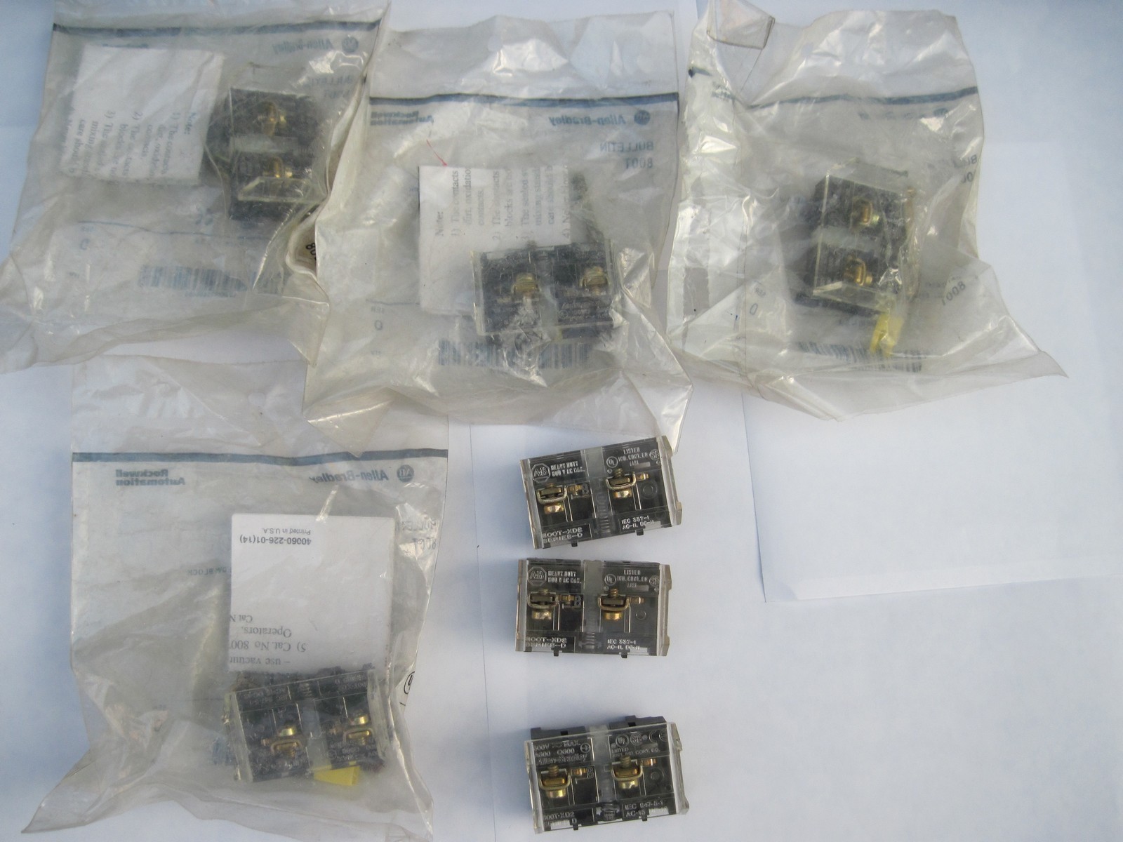 Lot of 7 Allen Bradley 800T-XD2 Series D Contact Blocks