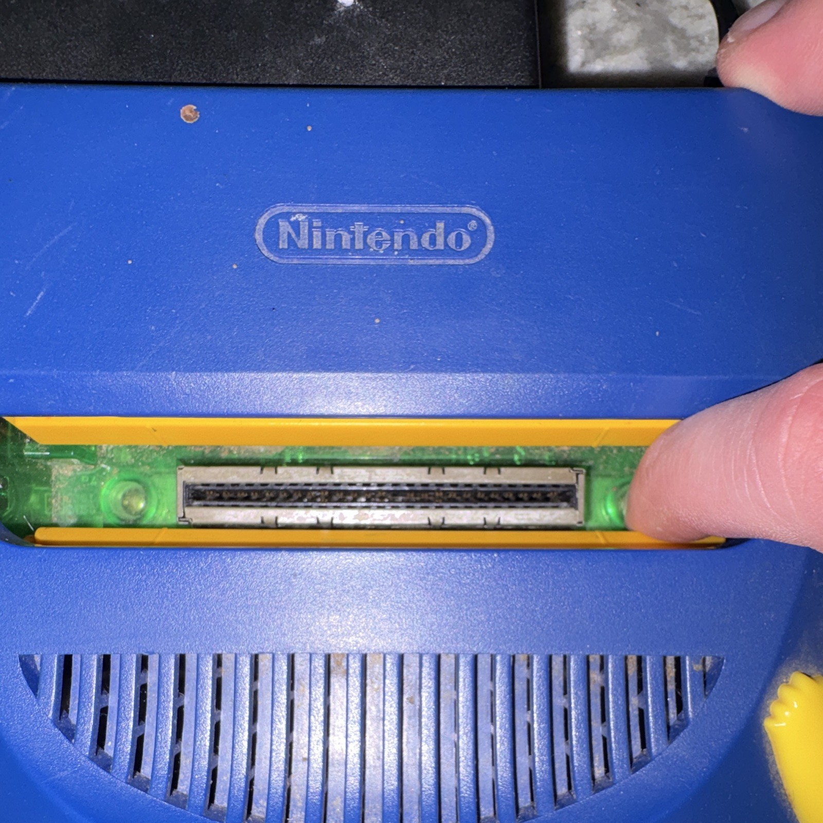 N64 Pikachu Edition w/3 Controllers, AV/Power EXPANSION PACK INSTALLED