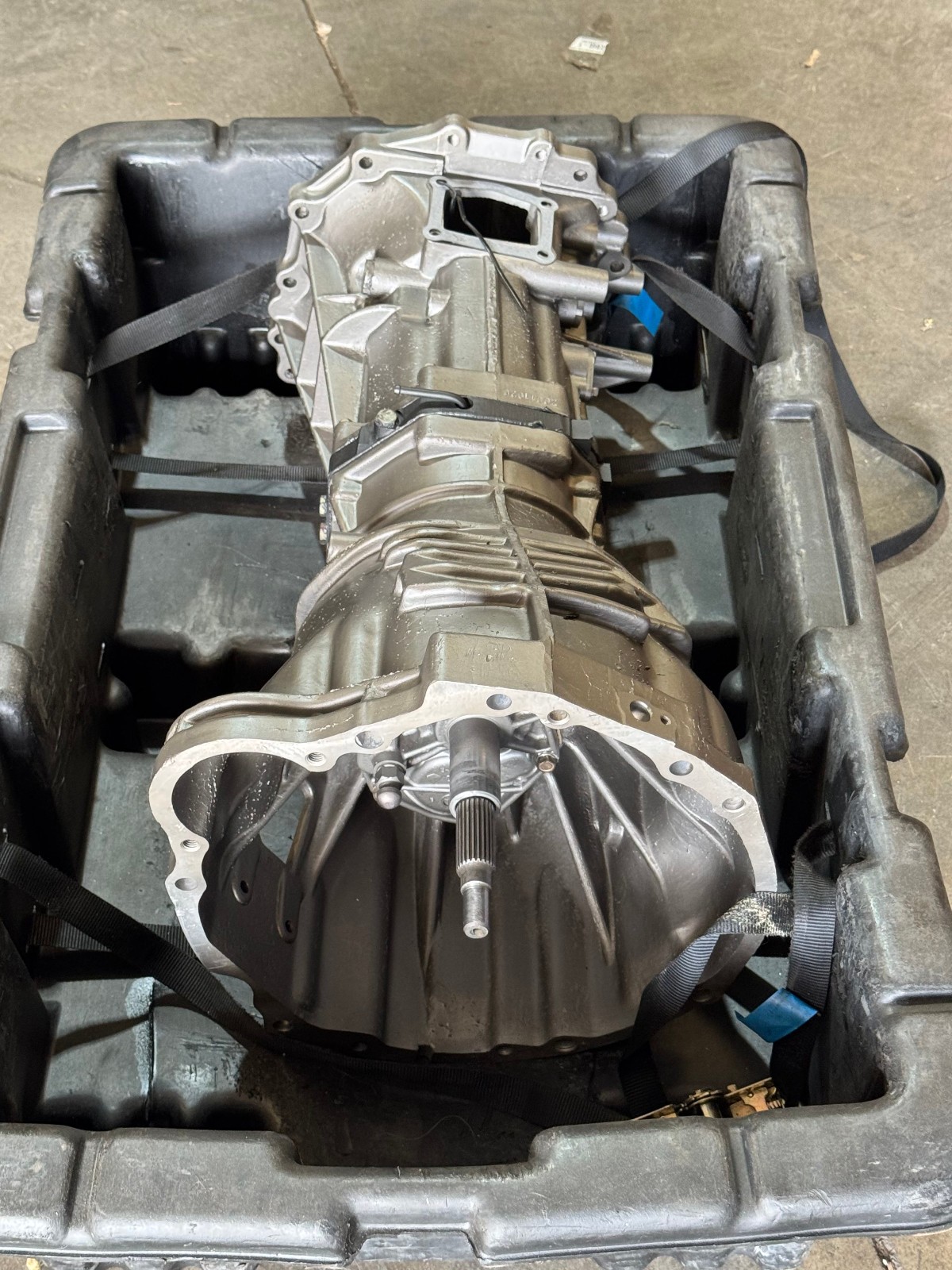 1986-2005 NISSAN  MANUAL TRANSMISSION 2.4L 2WD OR 4X4 SPECIFY AFTER ORDERING