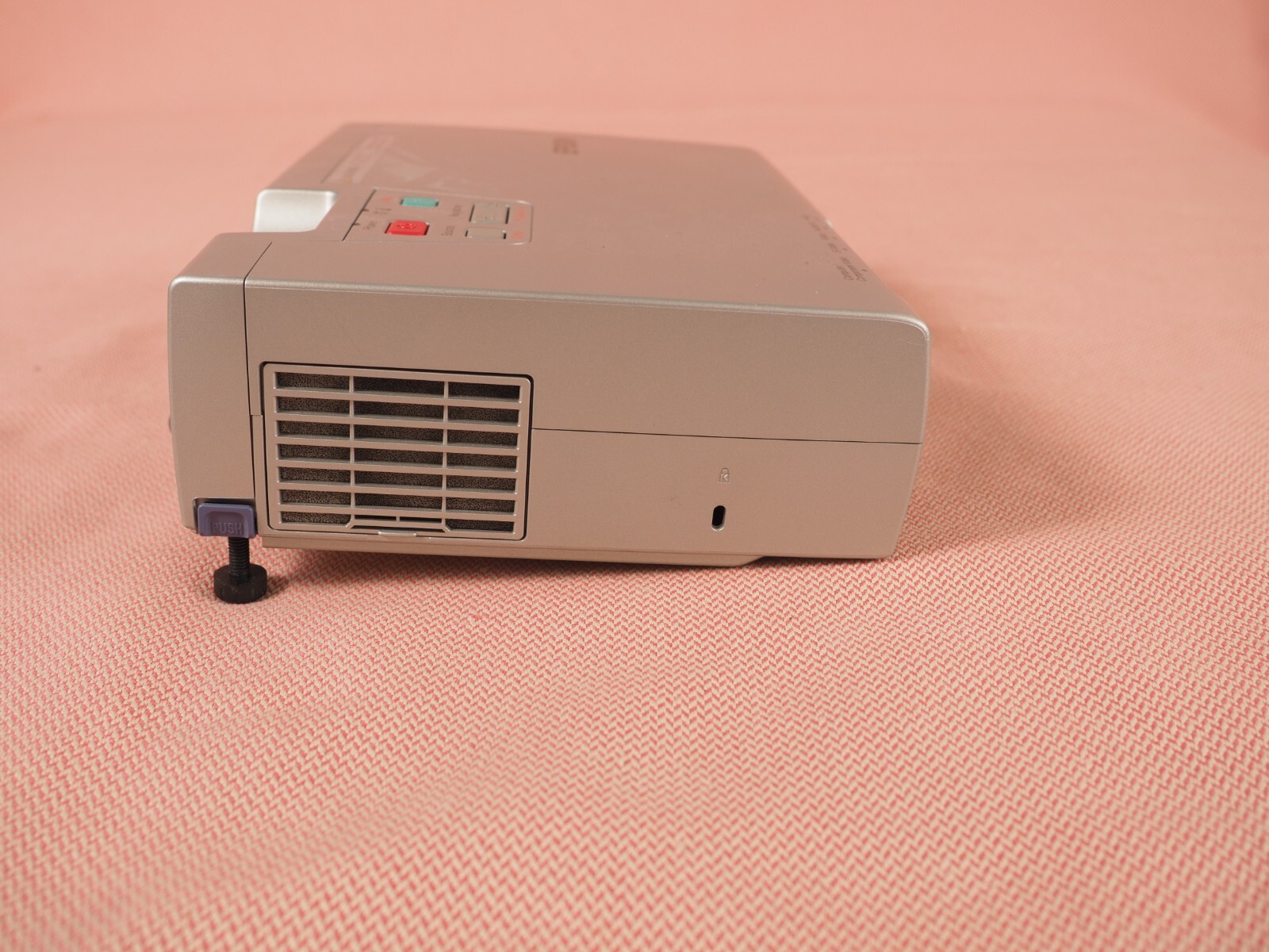 Epson PowerLite 735C LCD Projector