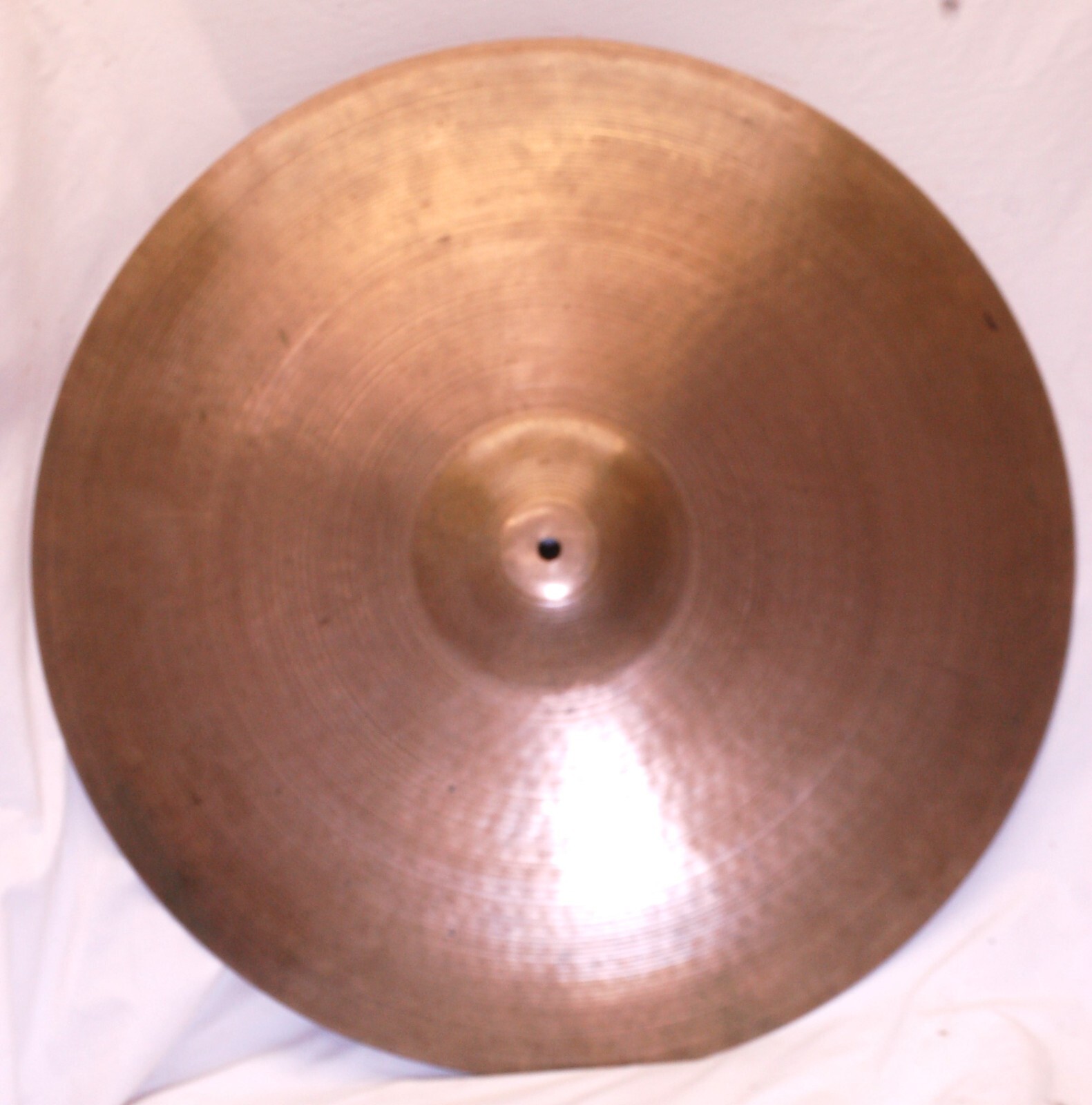 Avedis Zildjian Ride Cymbal Percussion Music 22" USA
