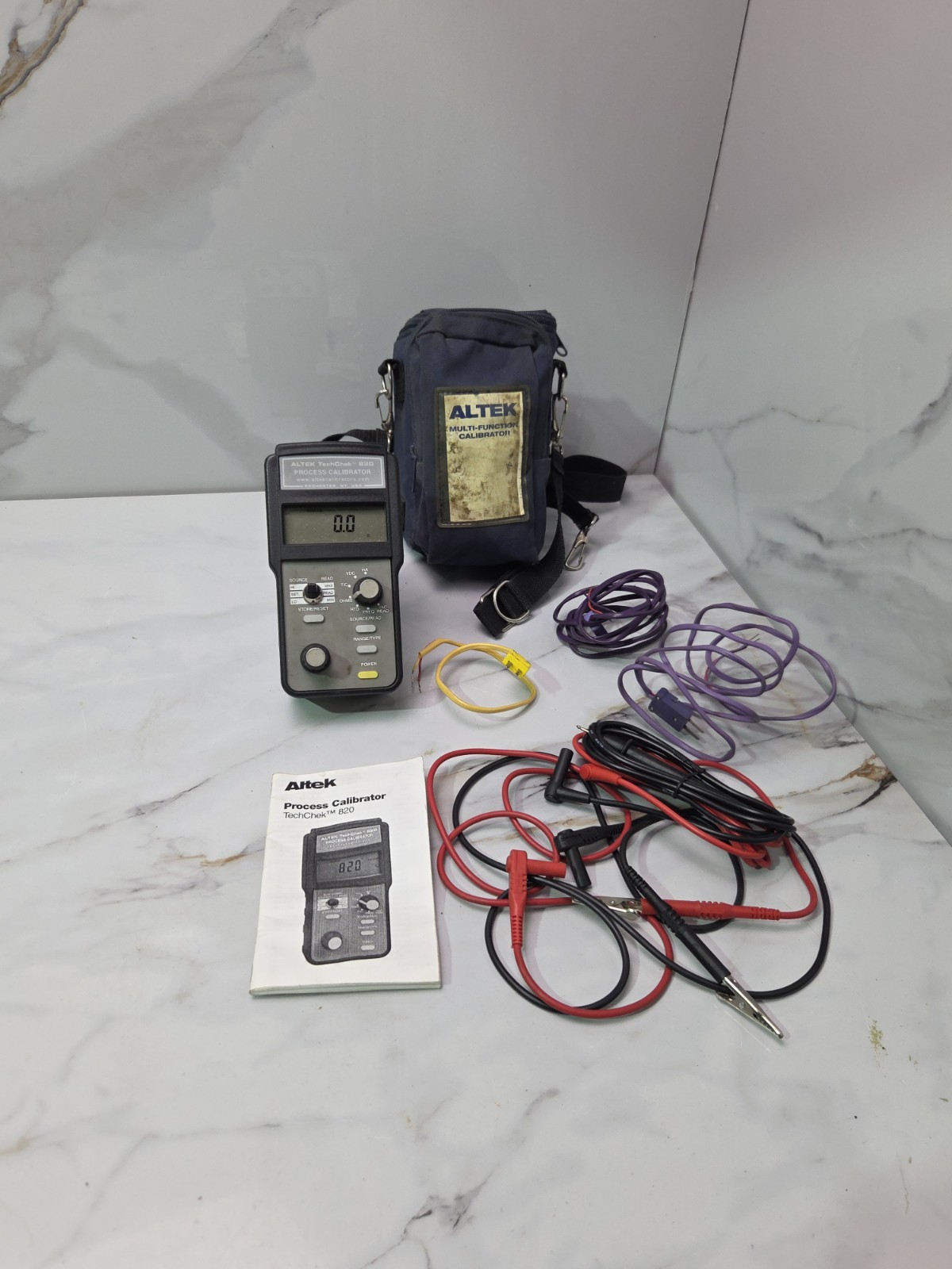 ALTEK TECHCHEK 820 PROCESS CALIBRATOR