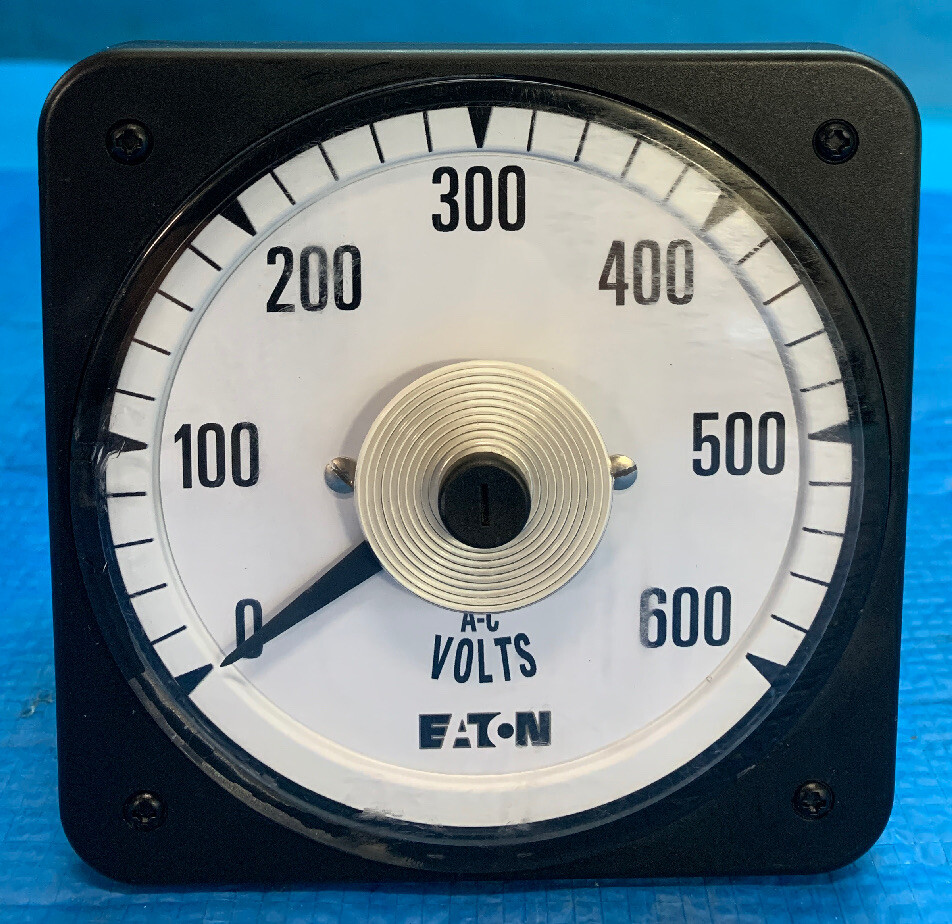 CROMPTON 007-05GA-PZSJ-C7 SWITCHBOARD METER  0-150V Scale 0-600V NEW
