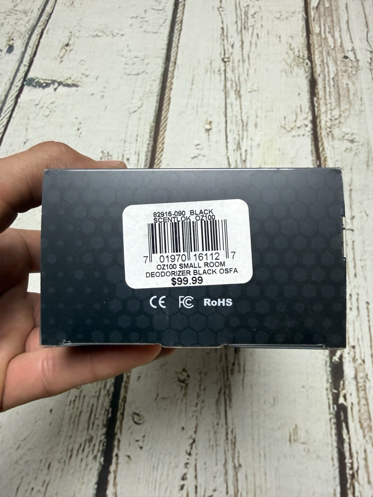 OZ100 ScentLok Technologies Active Odor Destroyer Small Room Wall Plug In - NEW
