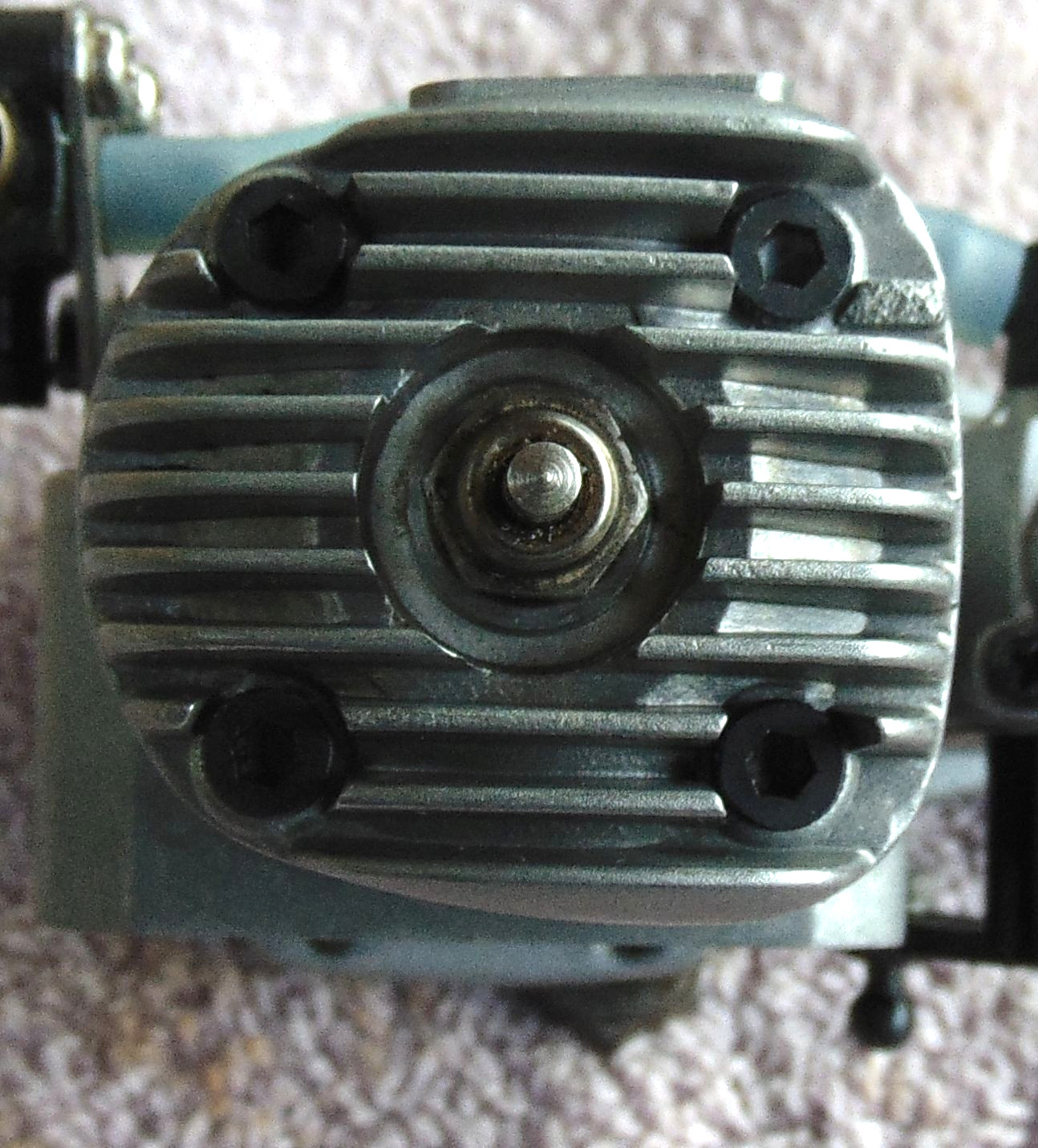 OS LA 40 RC Model Airplane Engine, cleaned, ex compression