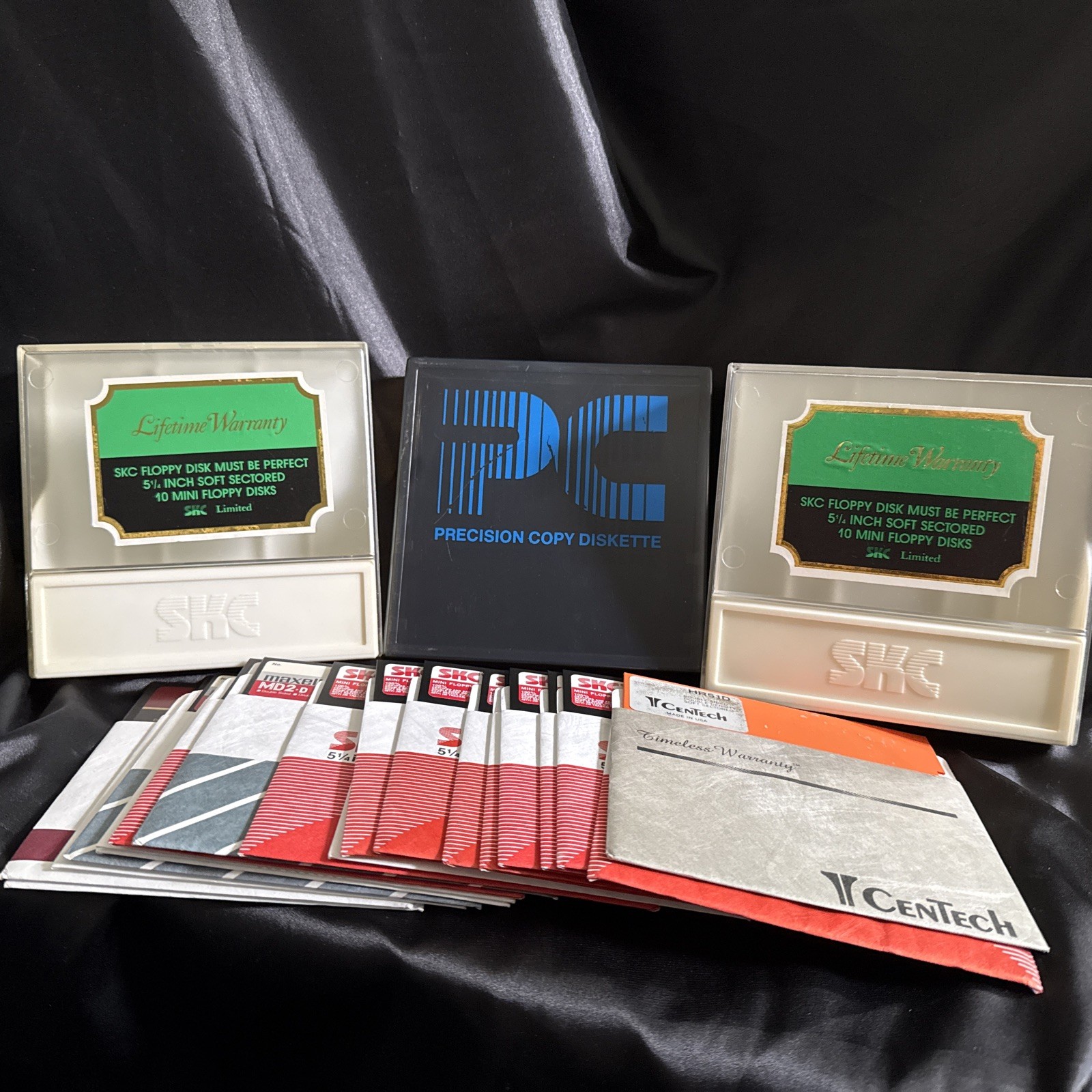 Vintage 5.25" Floppy Disk Lot of 15 - SKC & Centech DS/DD with 3 Cases Retro